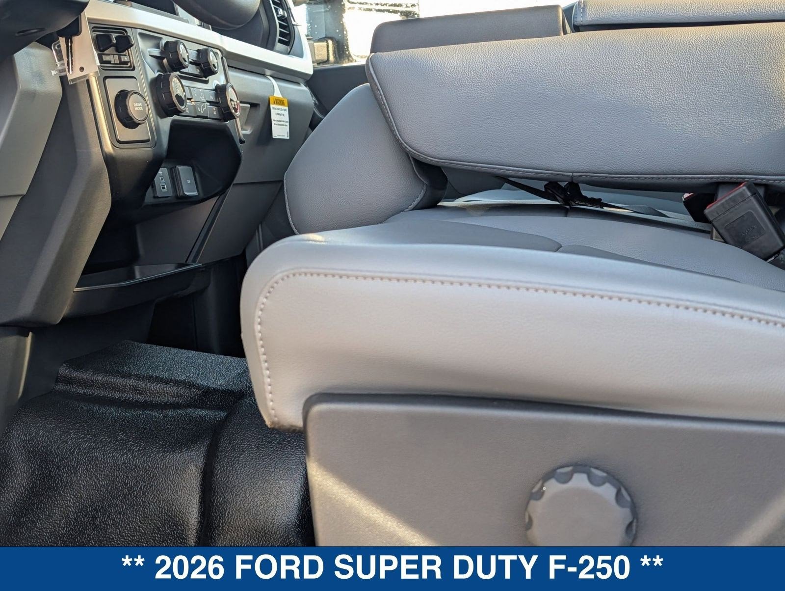 2026 Ford SUPER DUTY F-250 XL