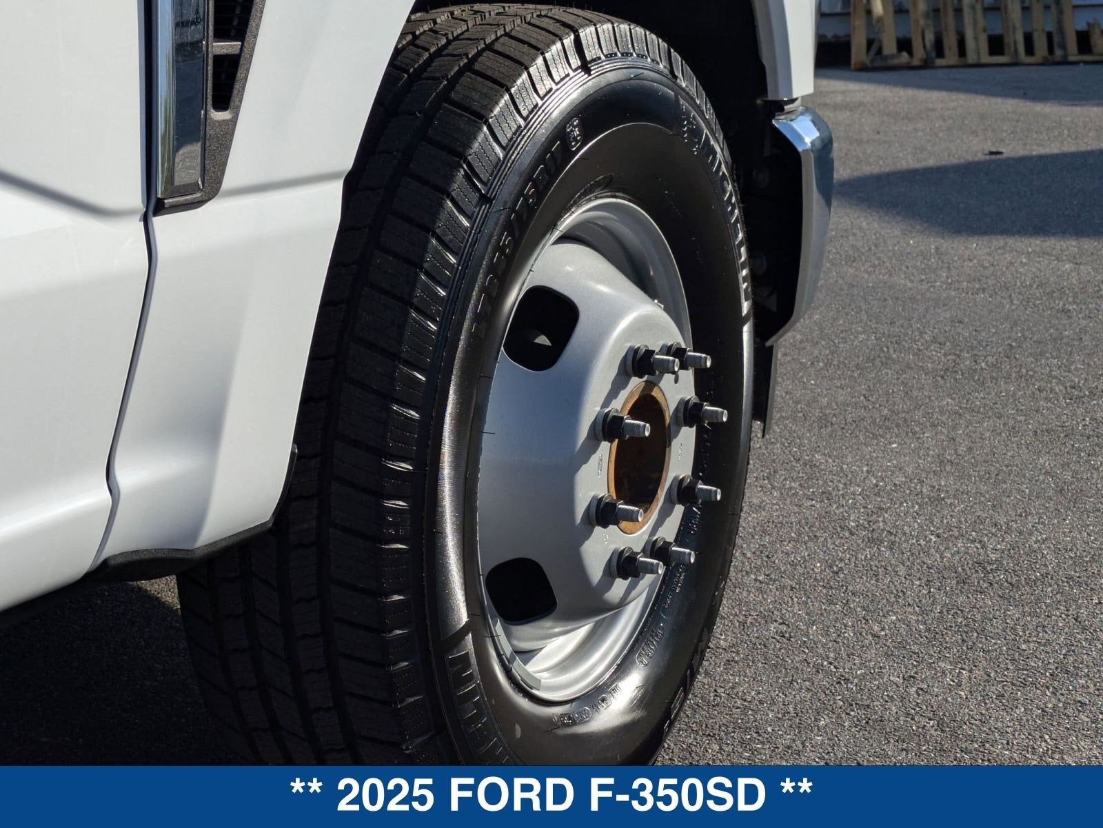 2025 Ford F-350SD XL