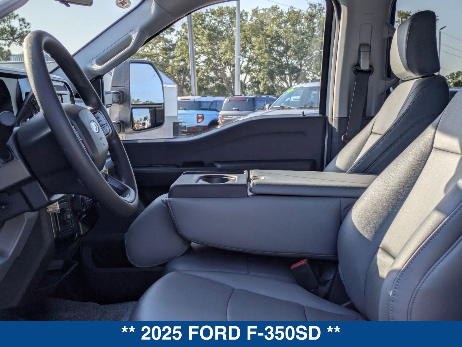 2025 Ford F-350SD XL