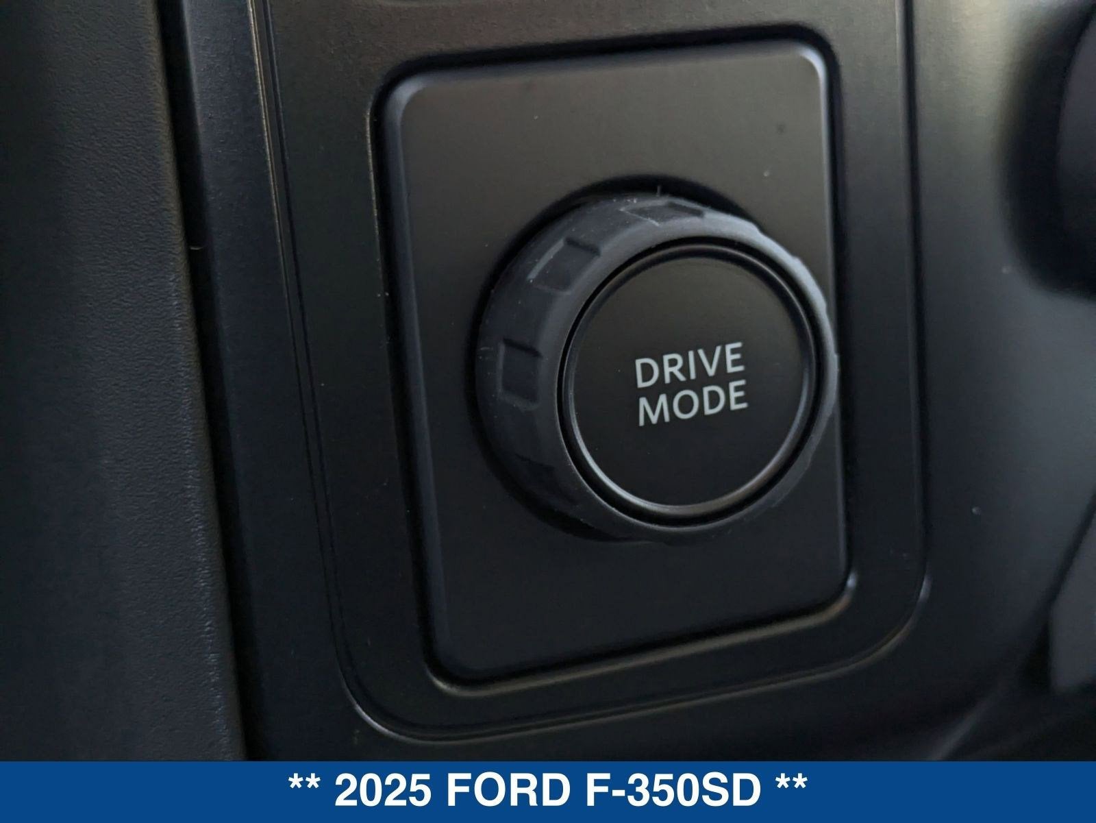2025 Ford F-350SD XL