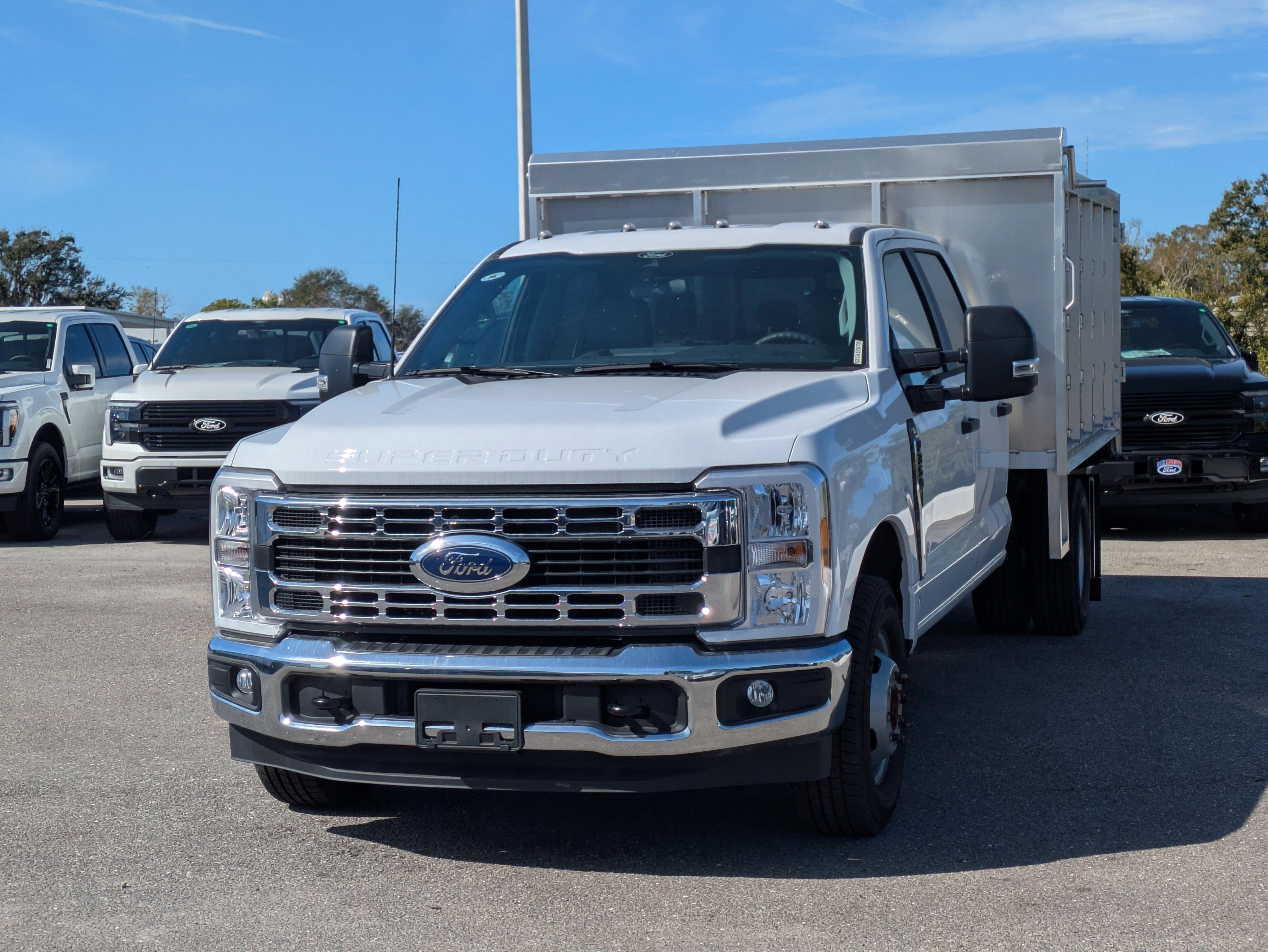 2025 Ford F-350SD XL