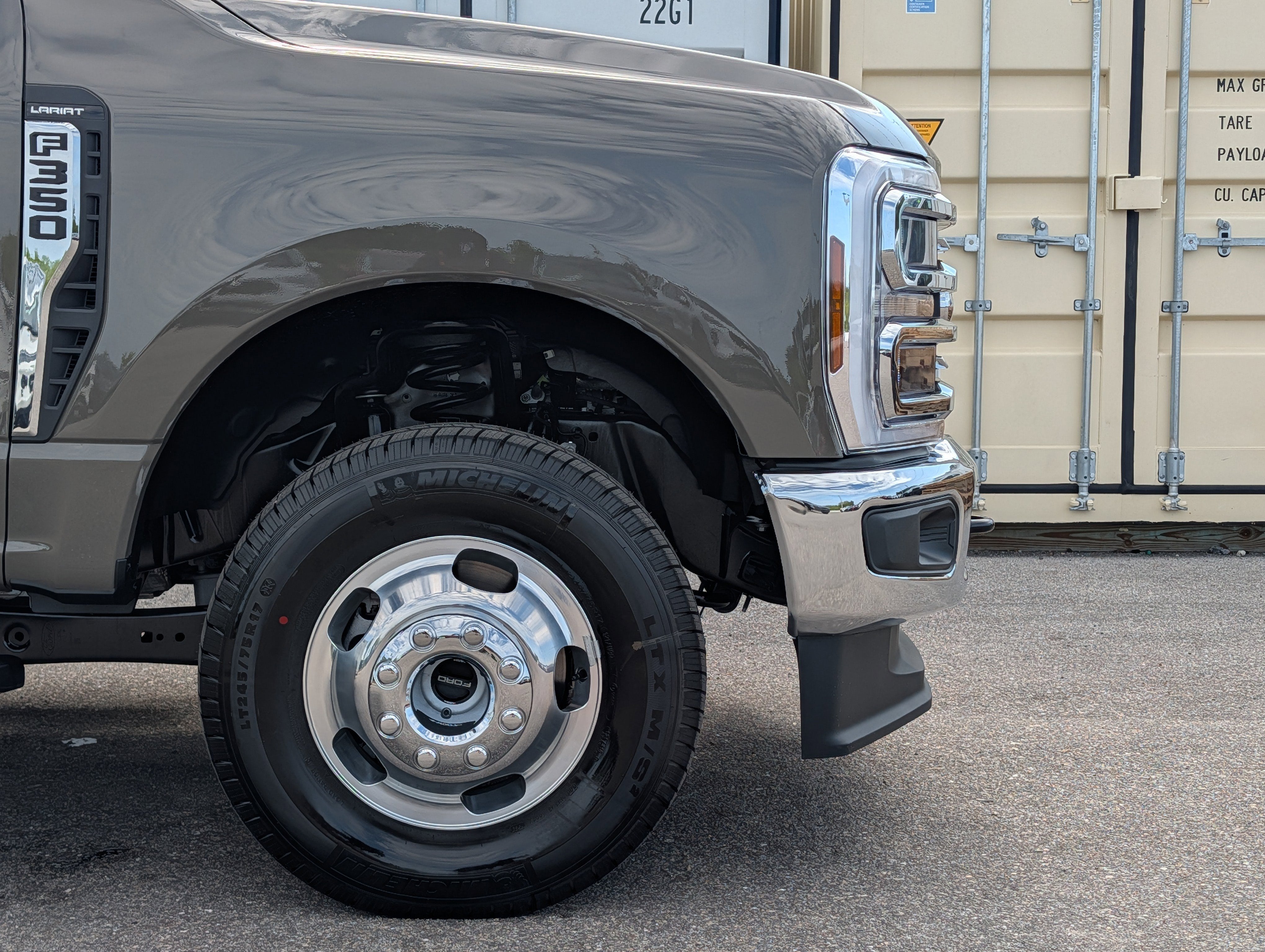 2026 Ford F-350SD Lariat