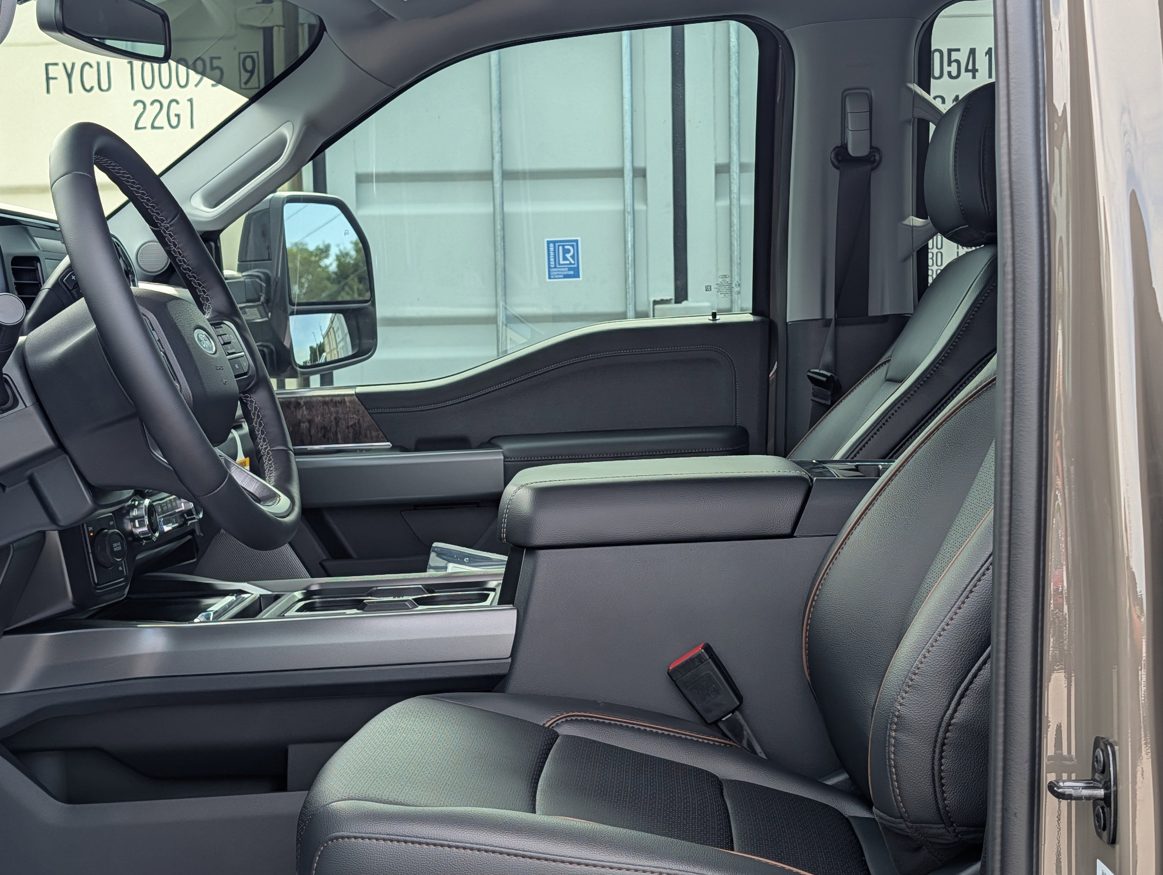 2026 Ford F-350SD Lariat