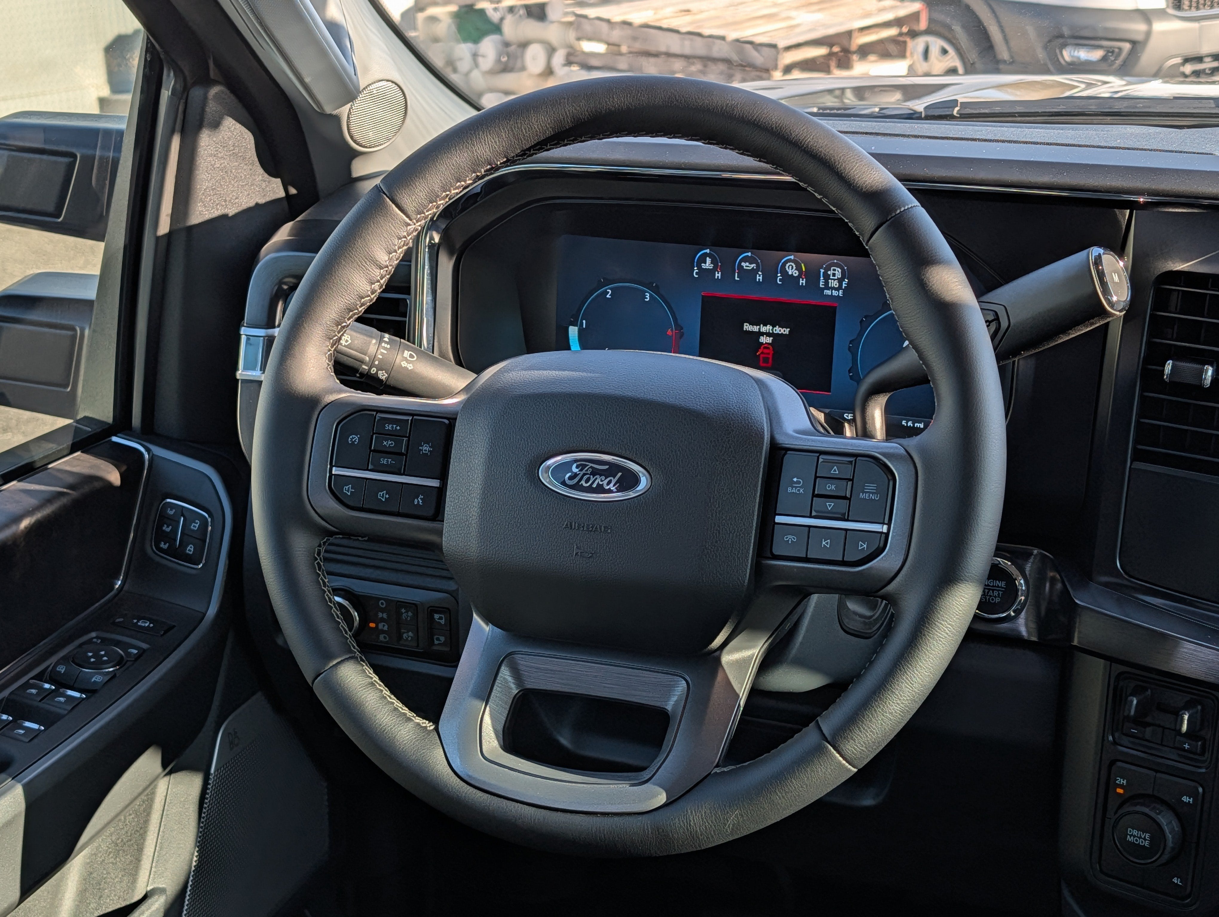 2026 Ford F-350SD Lariat