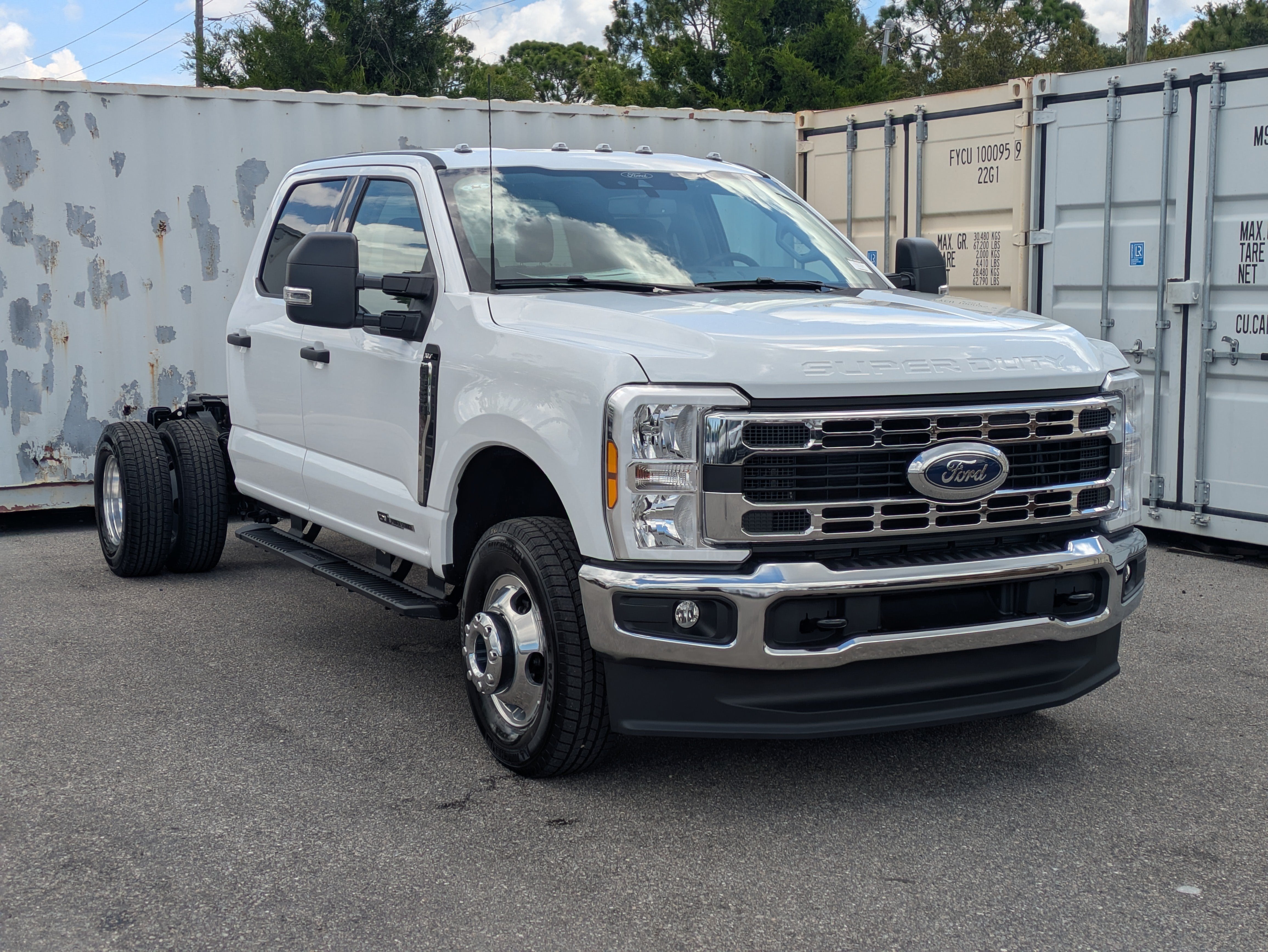 2026 Ford F-350SD XLT