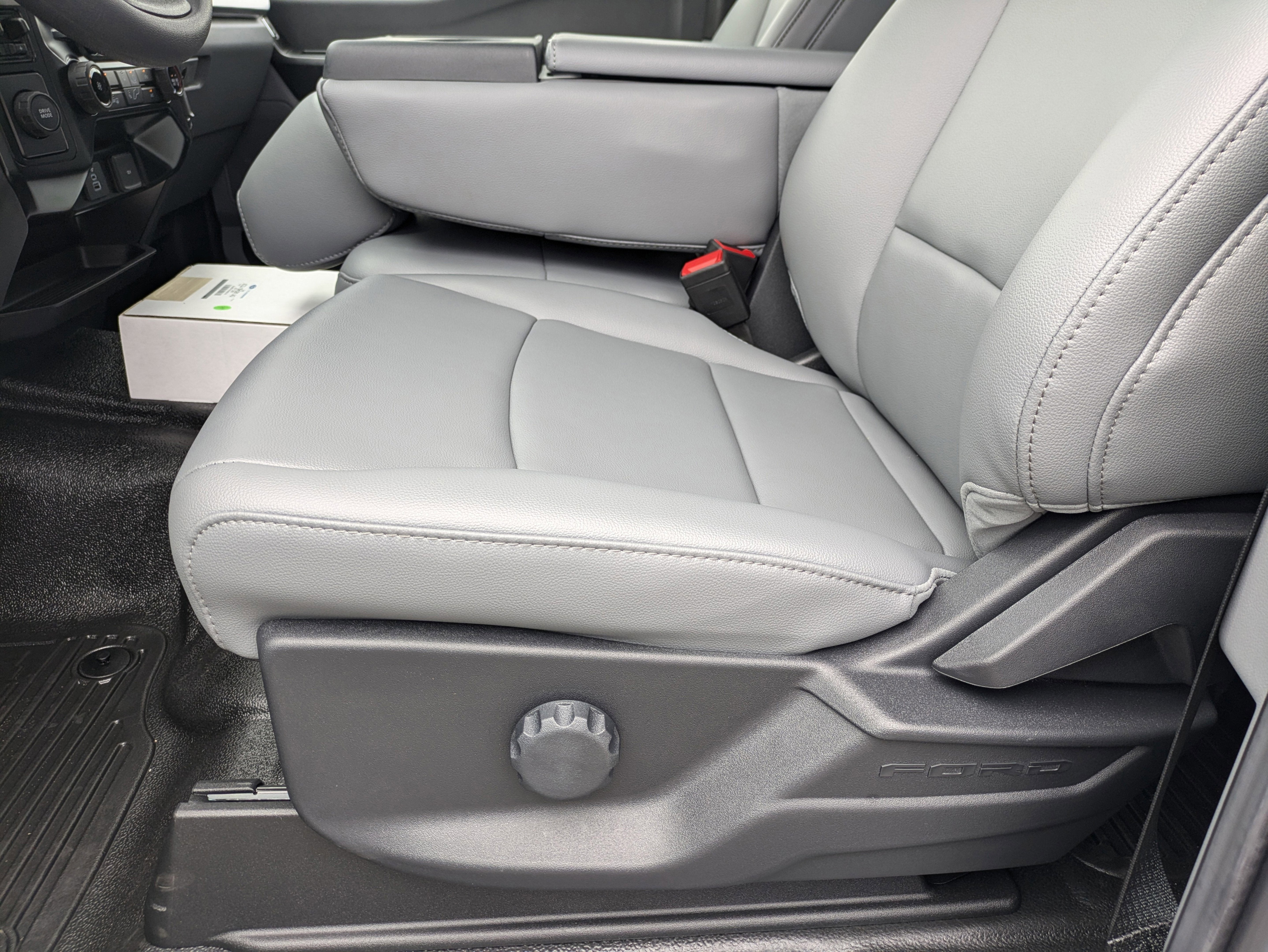 2025 Ford F-350SD XL