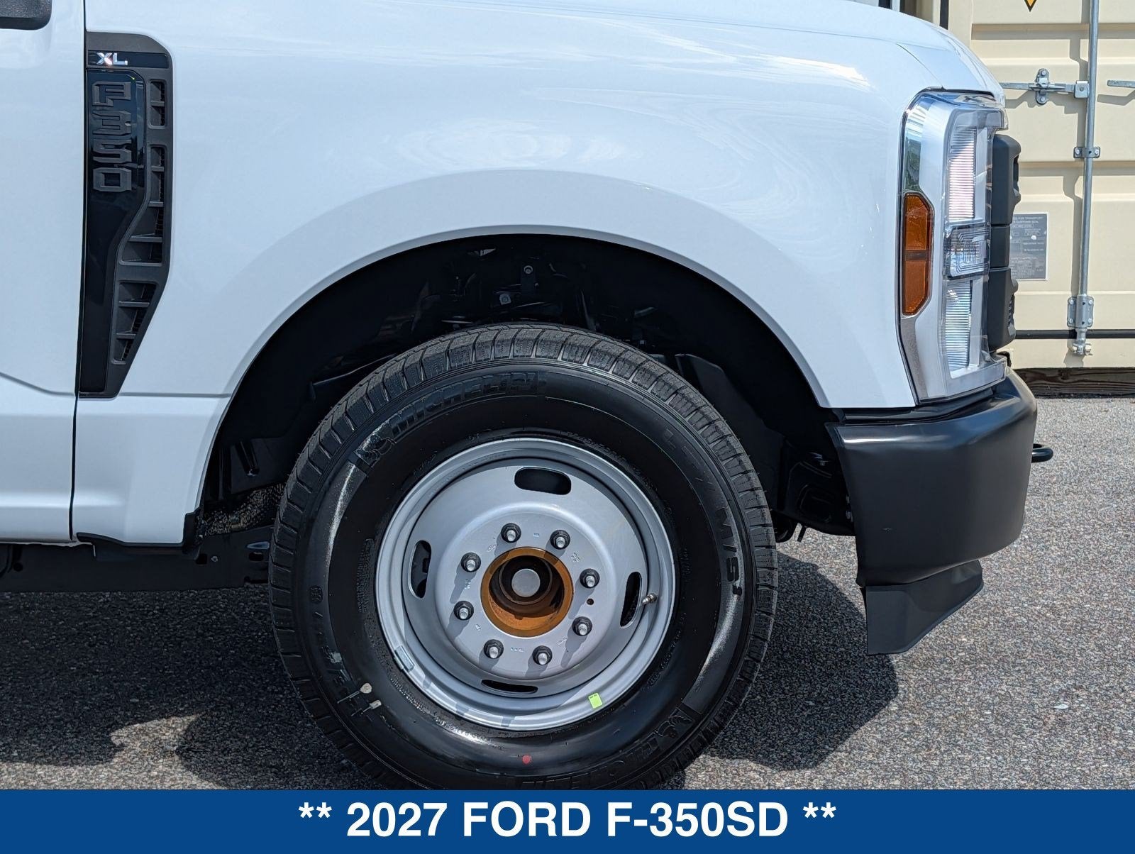 2027 Ford F-350SD XL