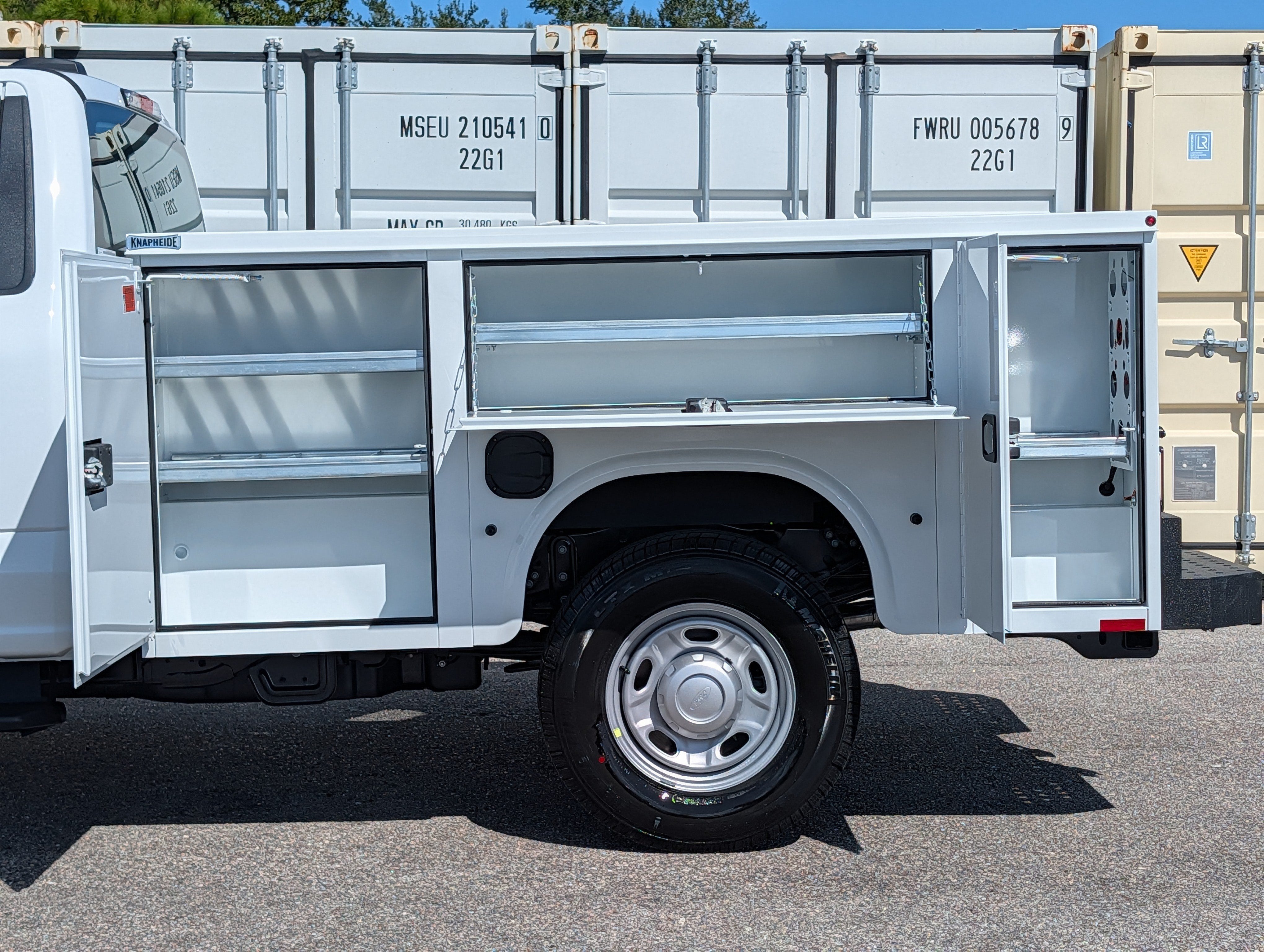 2027 Ford F-250 XL
