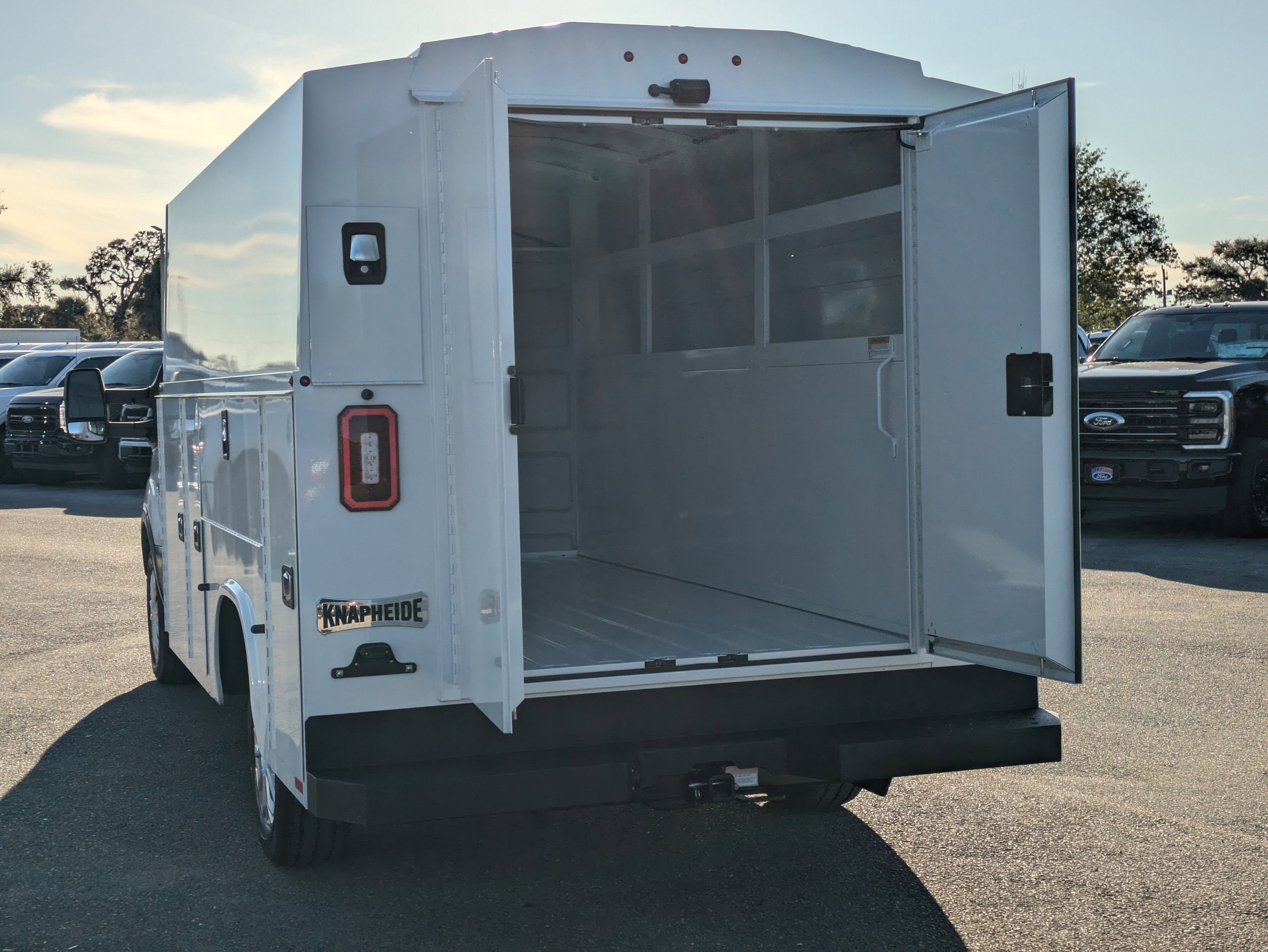 2025 Ford Transit-350 Cutaway