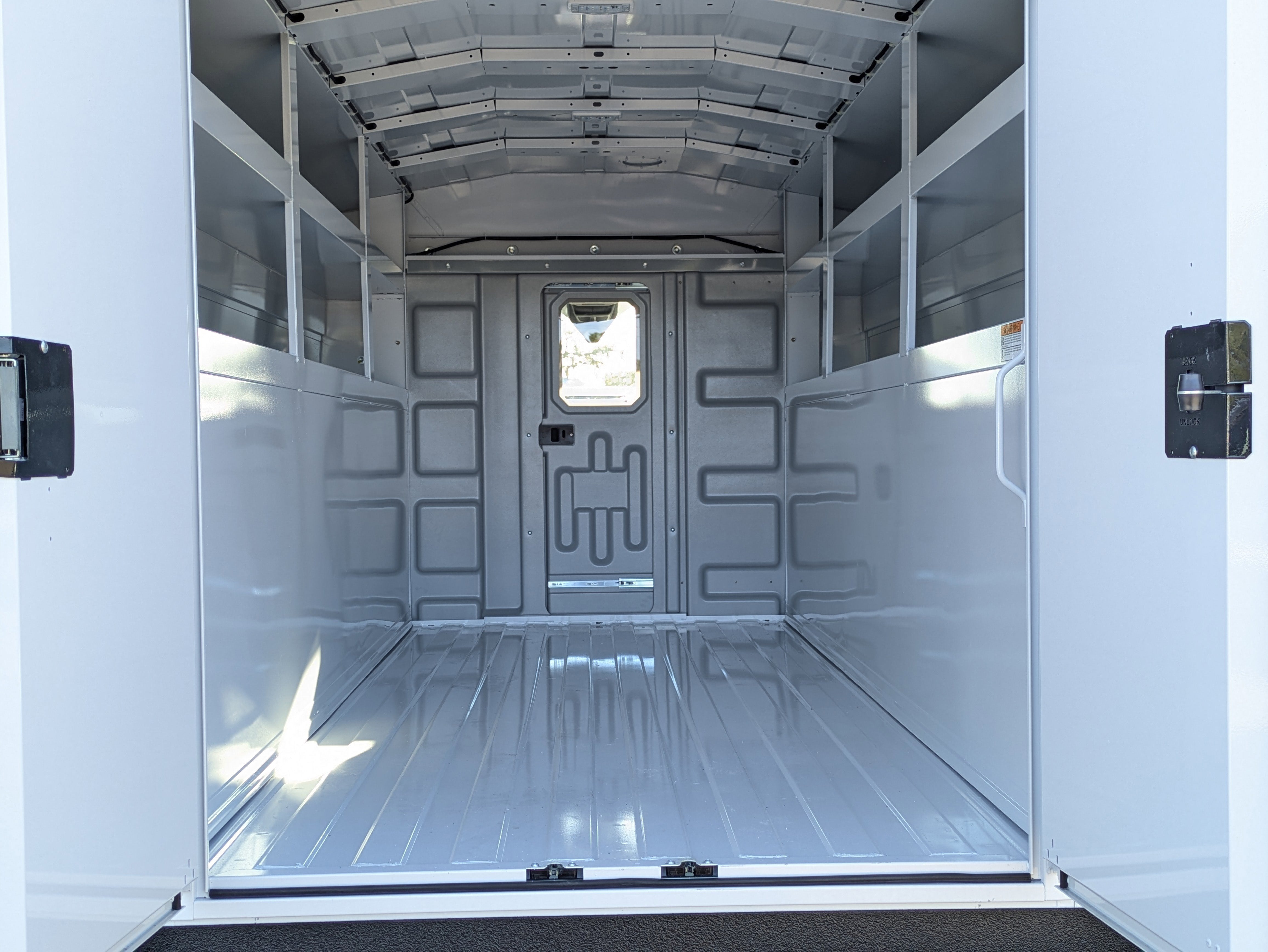 2025 Ford Transit-350 Cutaway