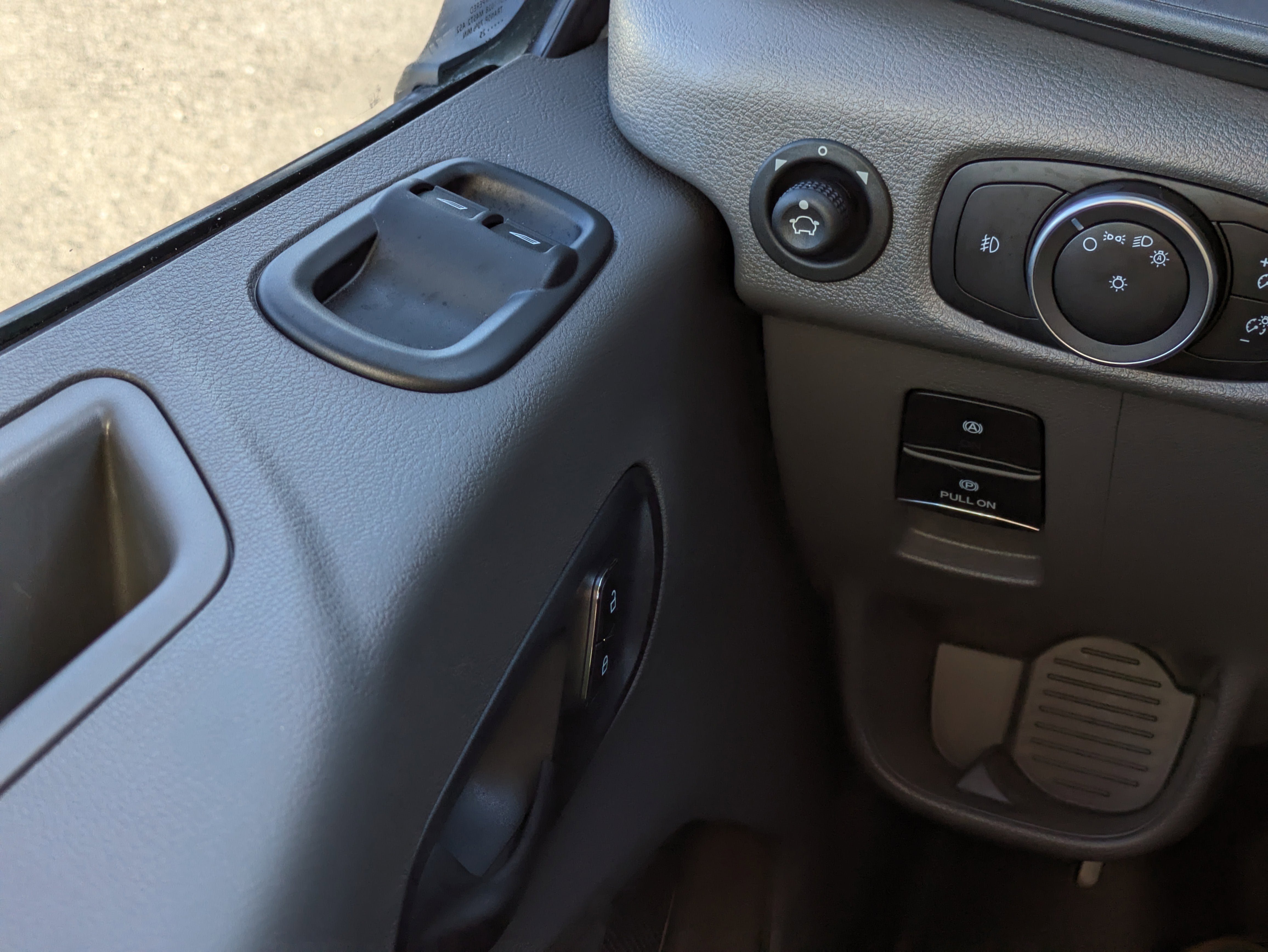 2025 Ford Transit-350 Cutaway