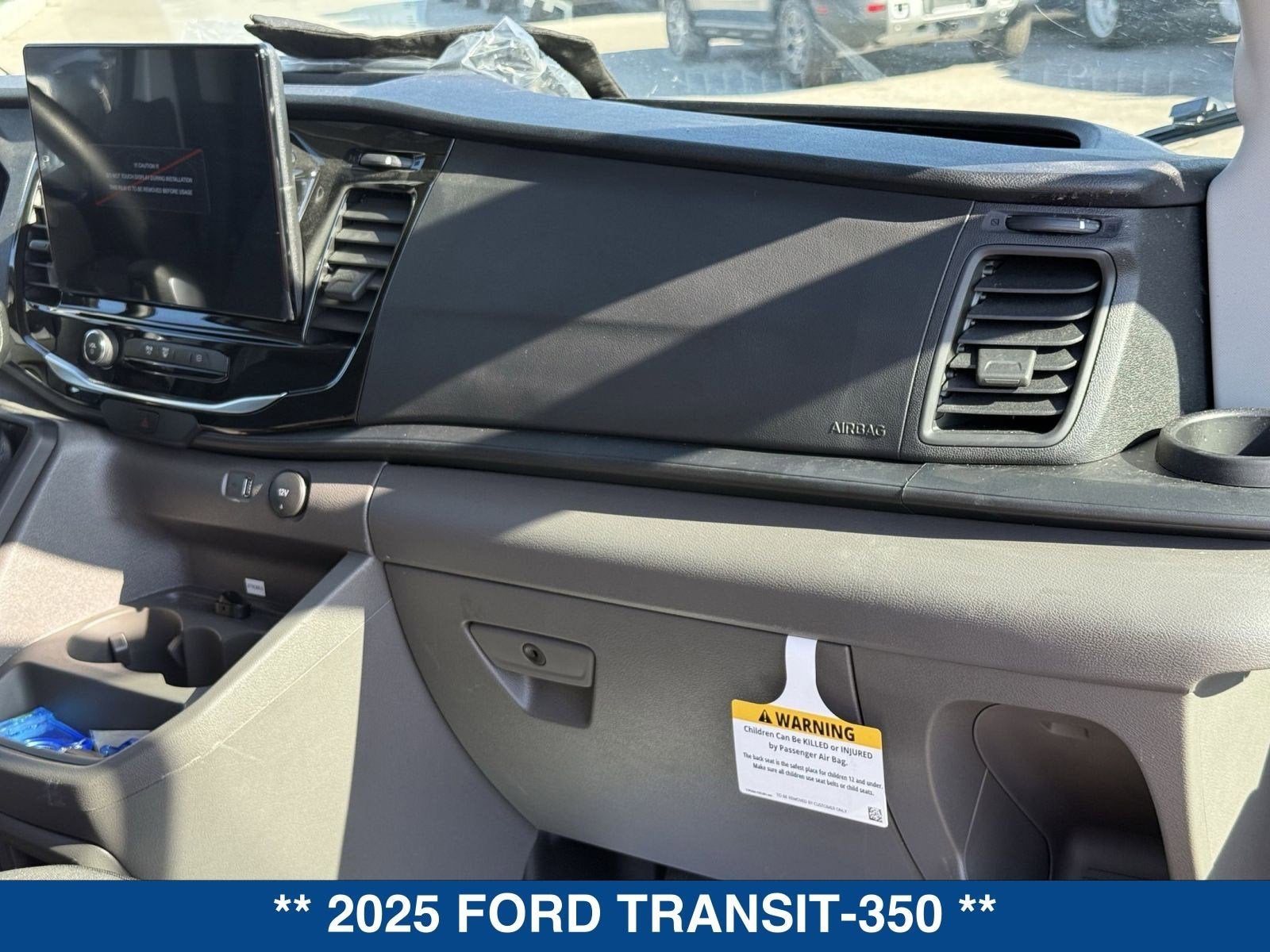 2025 Ford Transit-350 Cutaway