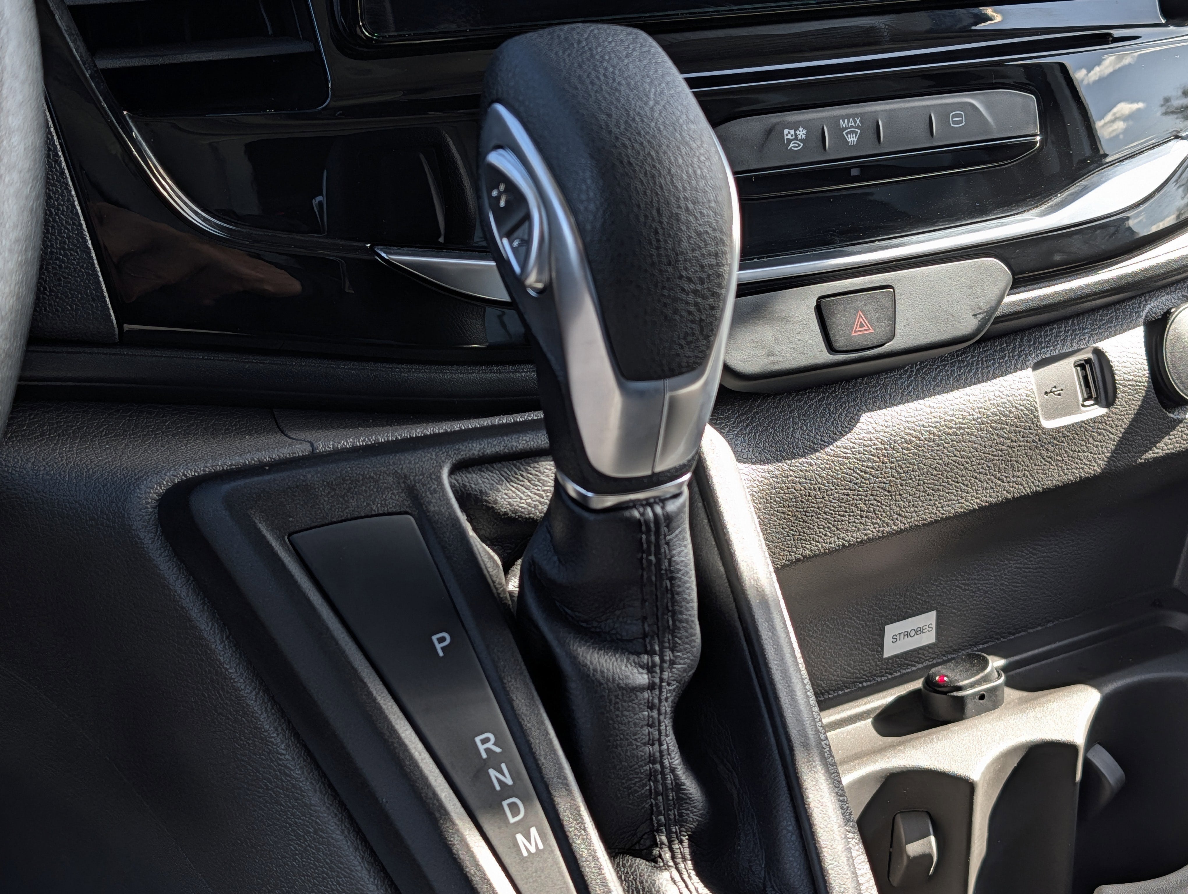 2025 Ford Transit-350 Cutaway