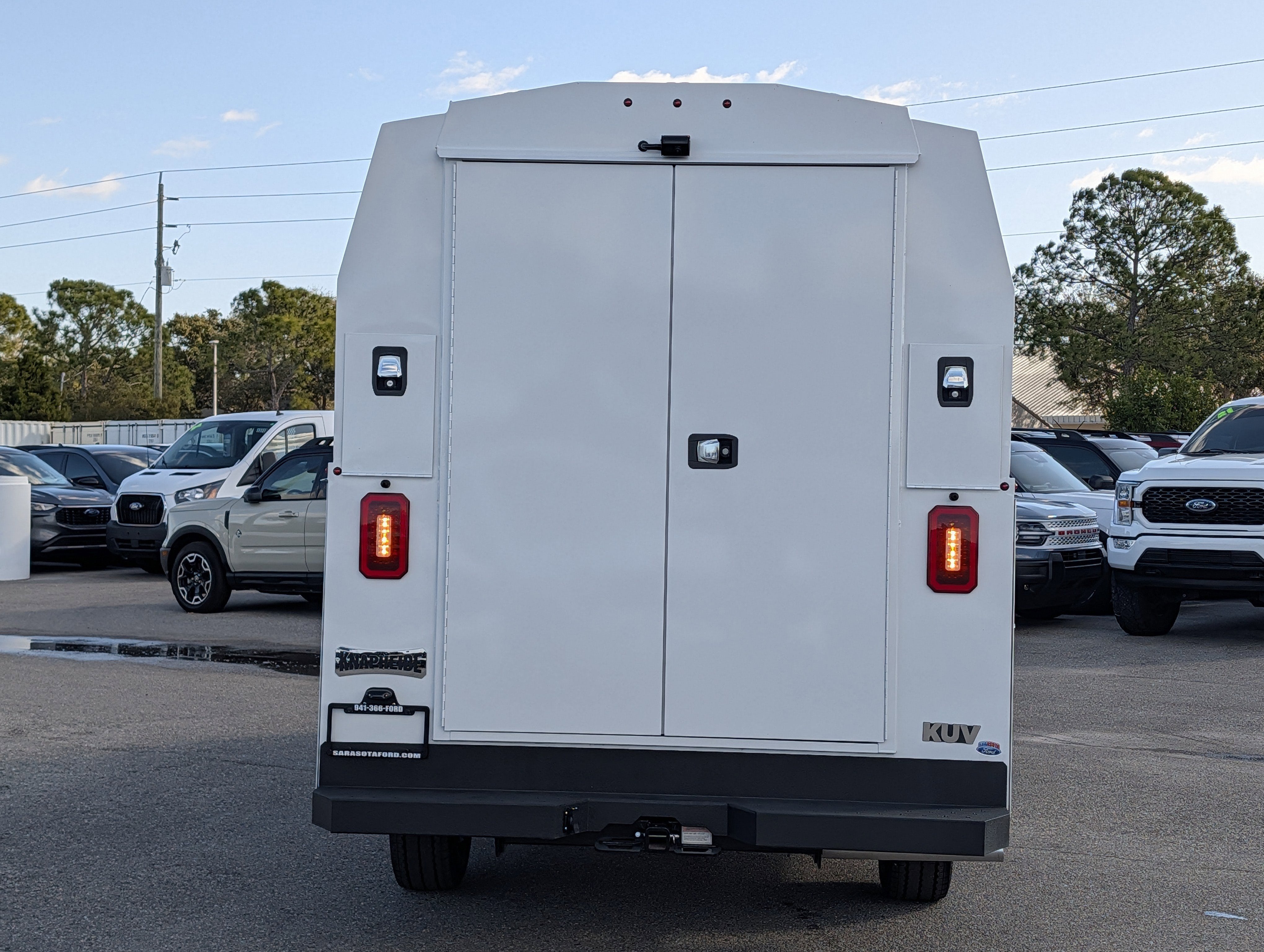 2025 Ford Transit-350 Cutaway
