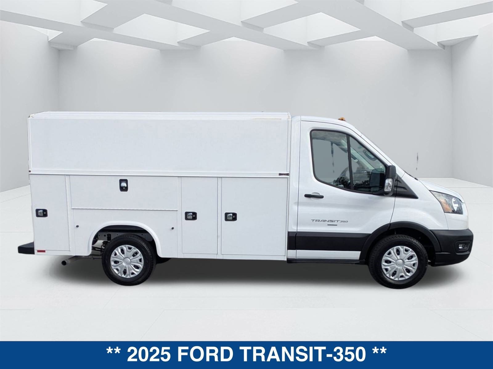 2025 Ford Transit-350 Cutaway