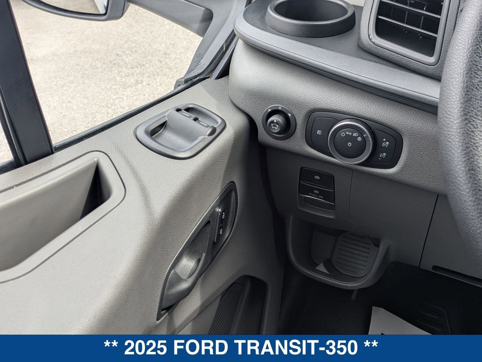 2025 Ford Transit-350 Cutaway