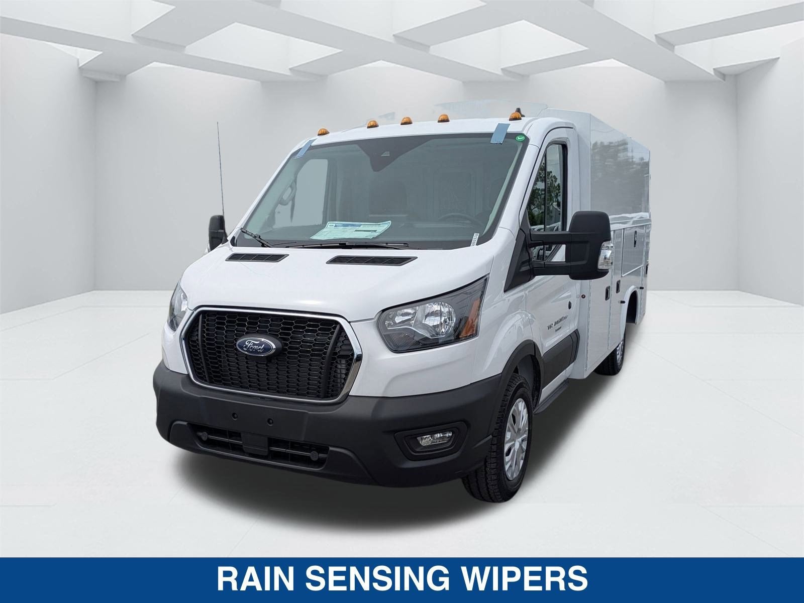 2025 Ford Transit-350 Cutaway