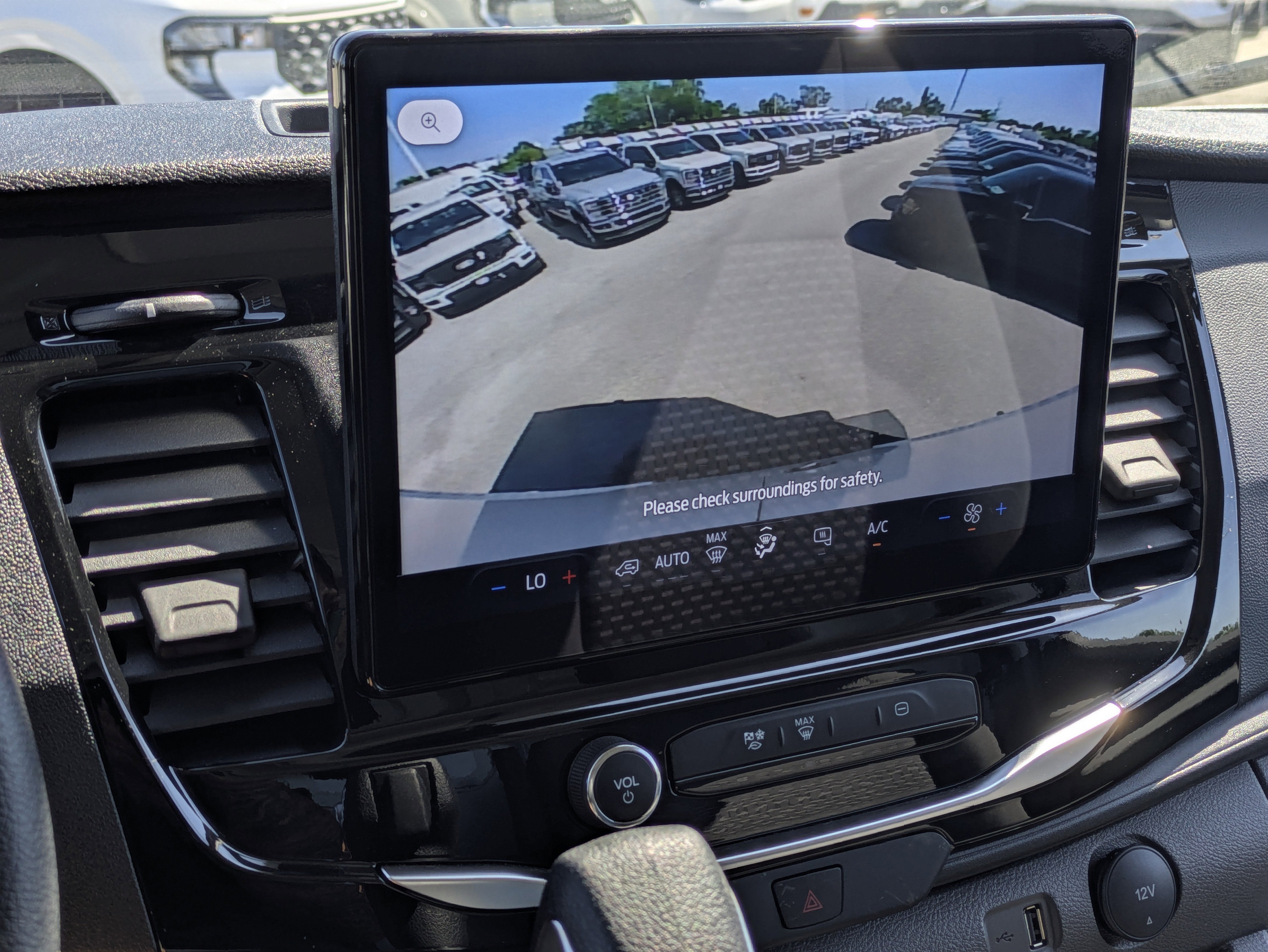 2025 Ford Transit-350 Cutaway