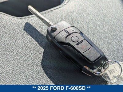 2025 Ford F-600SD XL