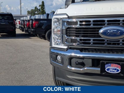 2025 Ford F-600SD XL