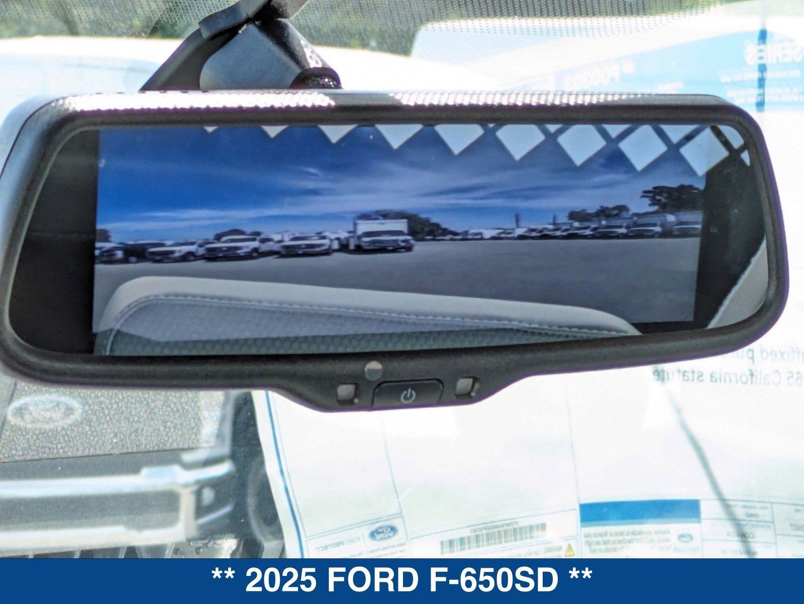 2025 Ford F-650SD F-650 SD Gas Straight Frame