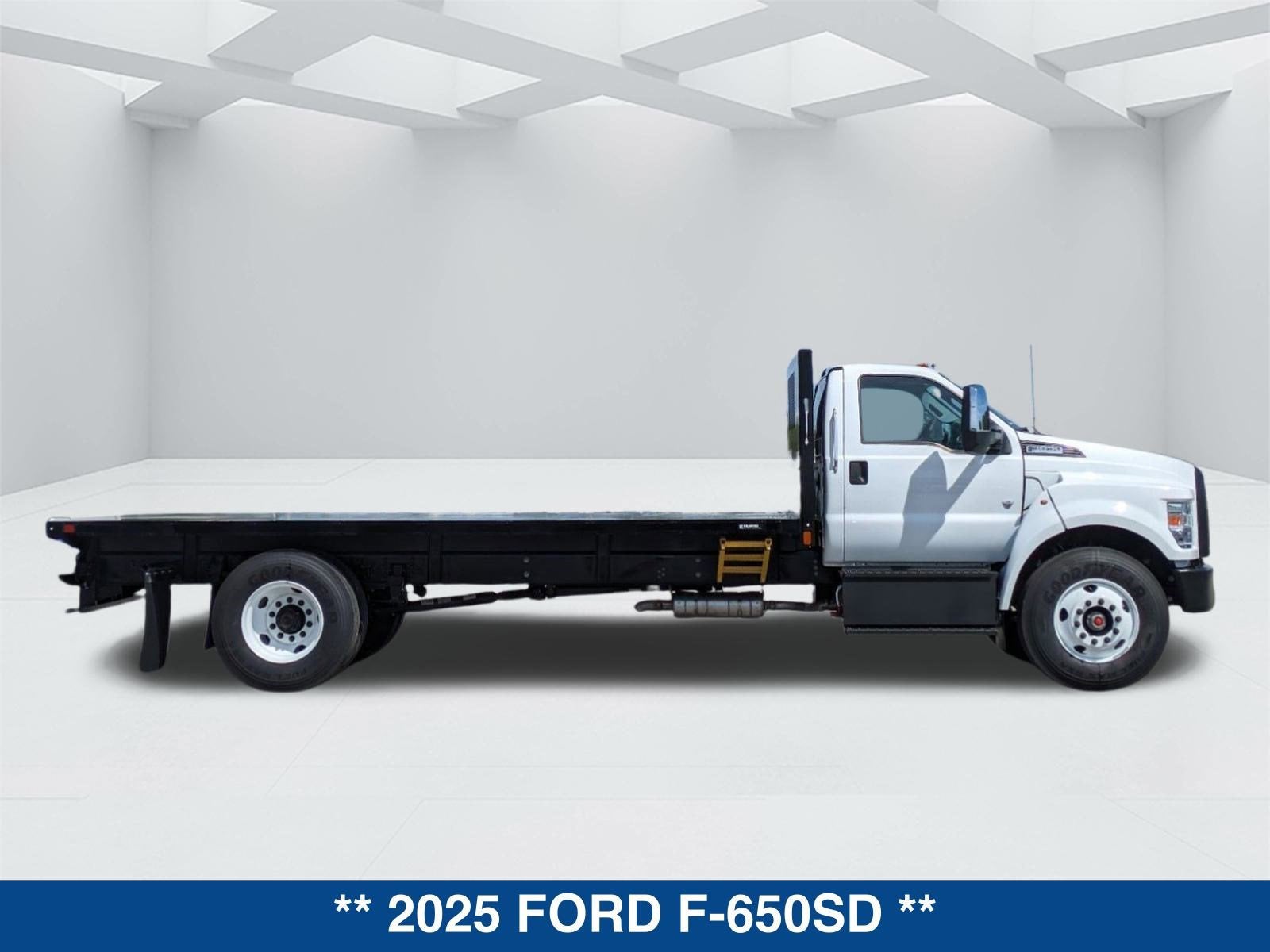 2025 Ford F-650SD F-650 SD Gas Straight Frame