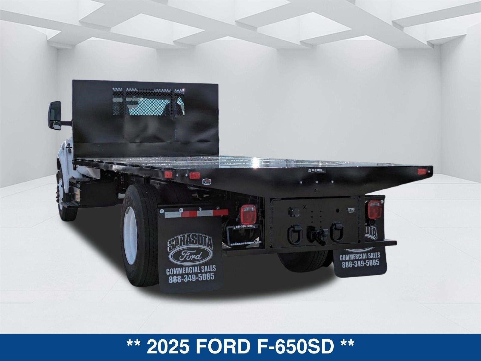 2025 Ford F-650SD F-650 SD Gas Straight Frame
