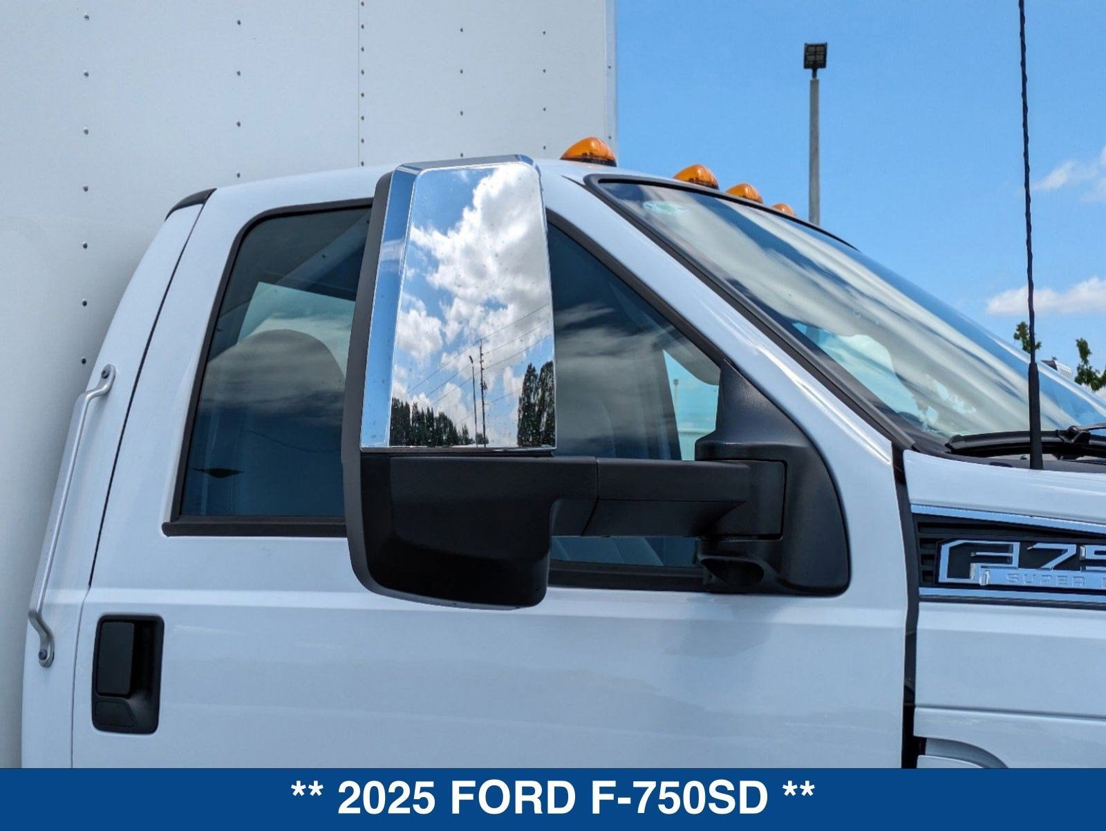 2025 Ford F-750SD F-750 SD Gas Straight Frame
