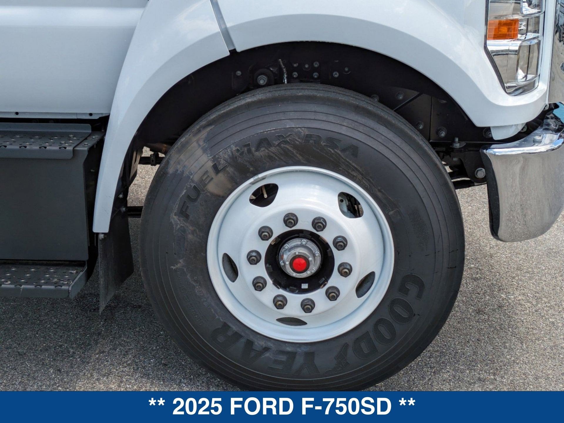 2025 Ford F-750SD F-750 SD Gas Straight Frame