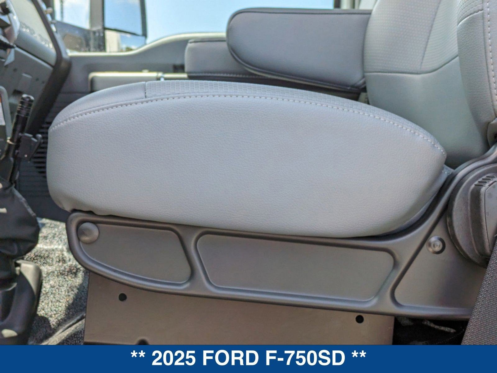 2025 Ford F-750SD F-750 SD Gas Straight Frame