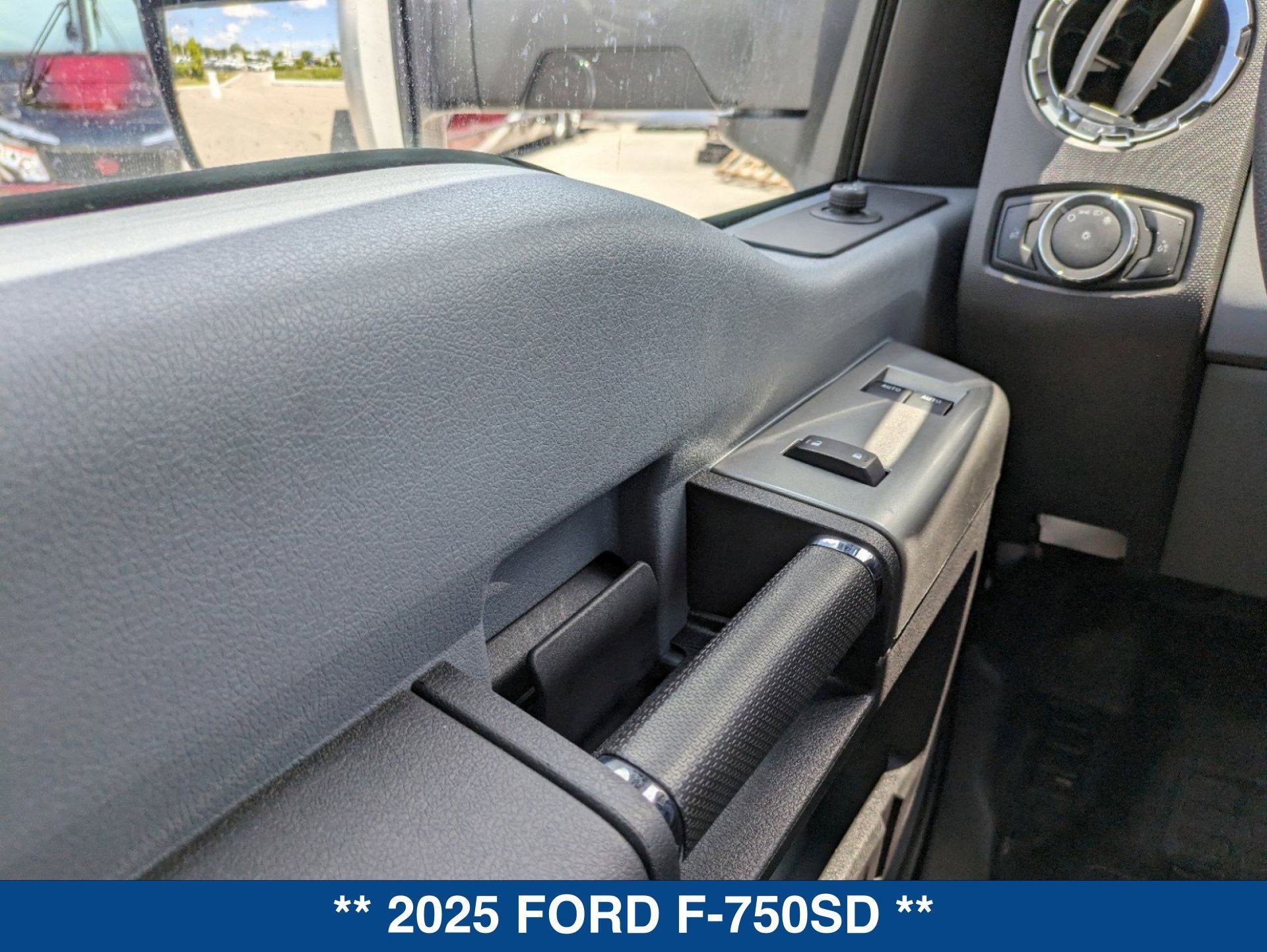 2025 Ford F-750SD F-750 SD Gas Straight Frame