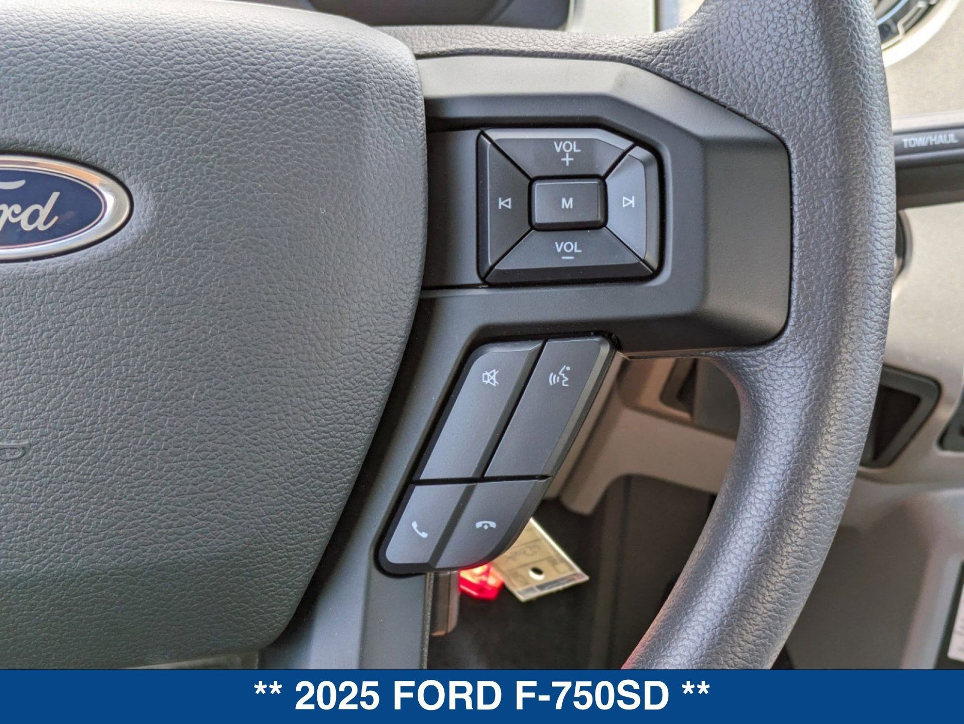 2025 Ford F-750SD F-750 SD Gas Straight Frame