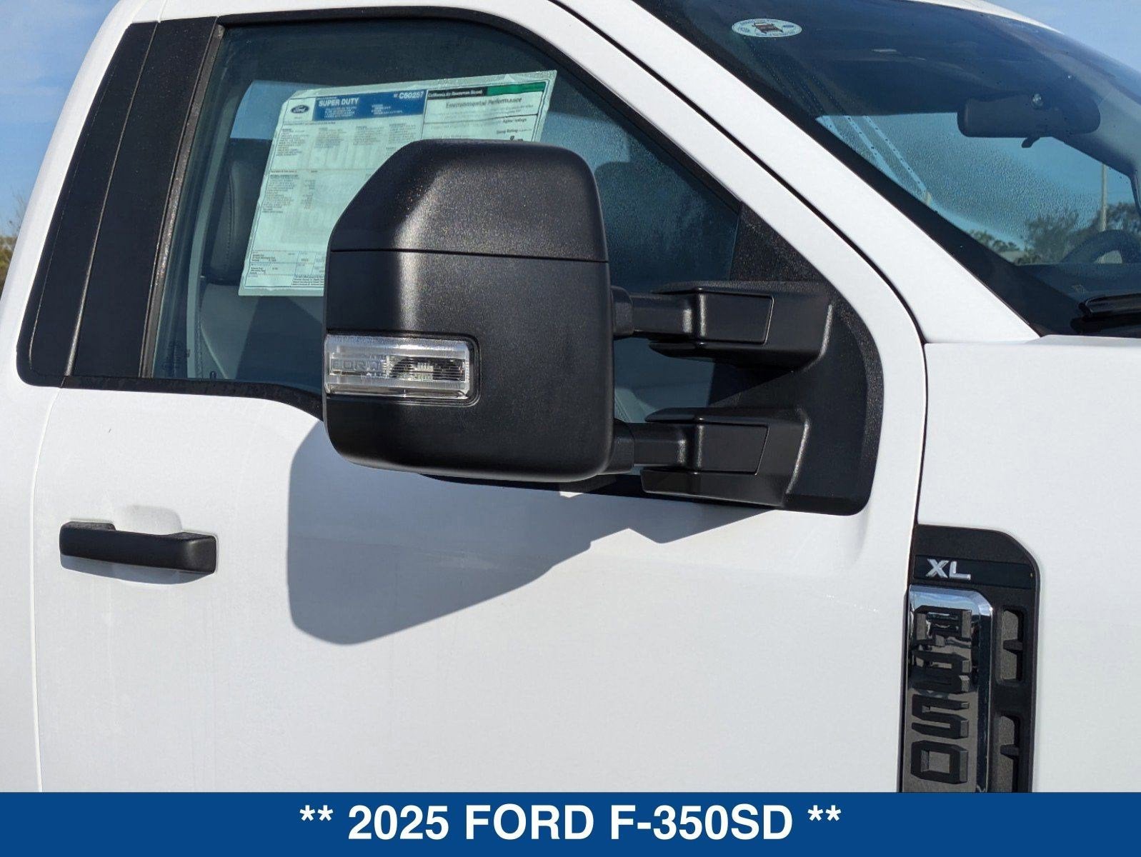2025 Ford Super Duty F-350 DRW XL