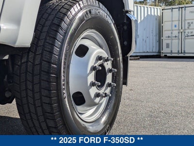 2025 Ford Super Duty F-350 DRW XL