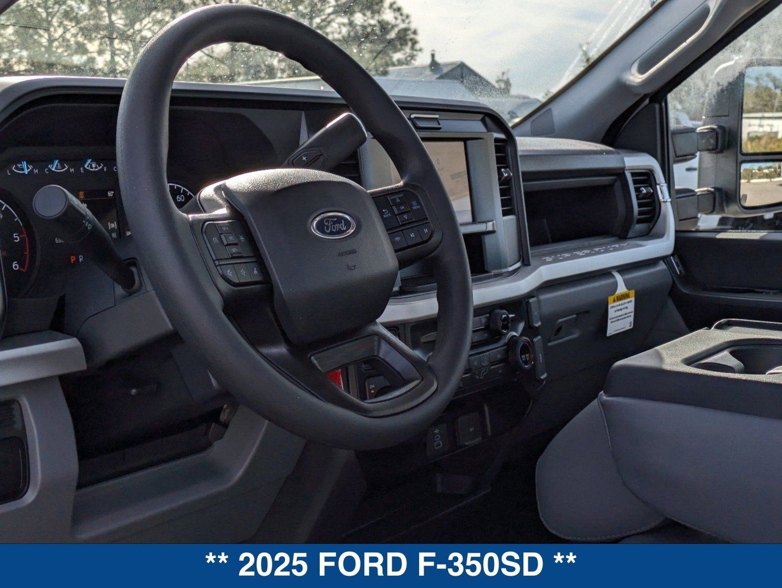 2025 Ford Super Duty F-350 DRW XL