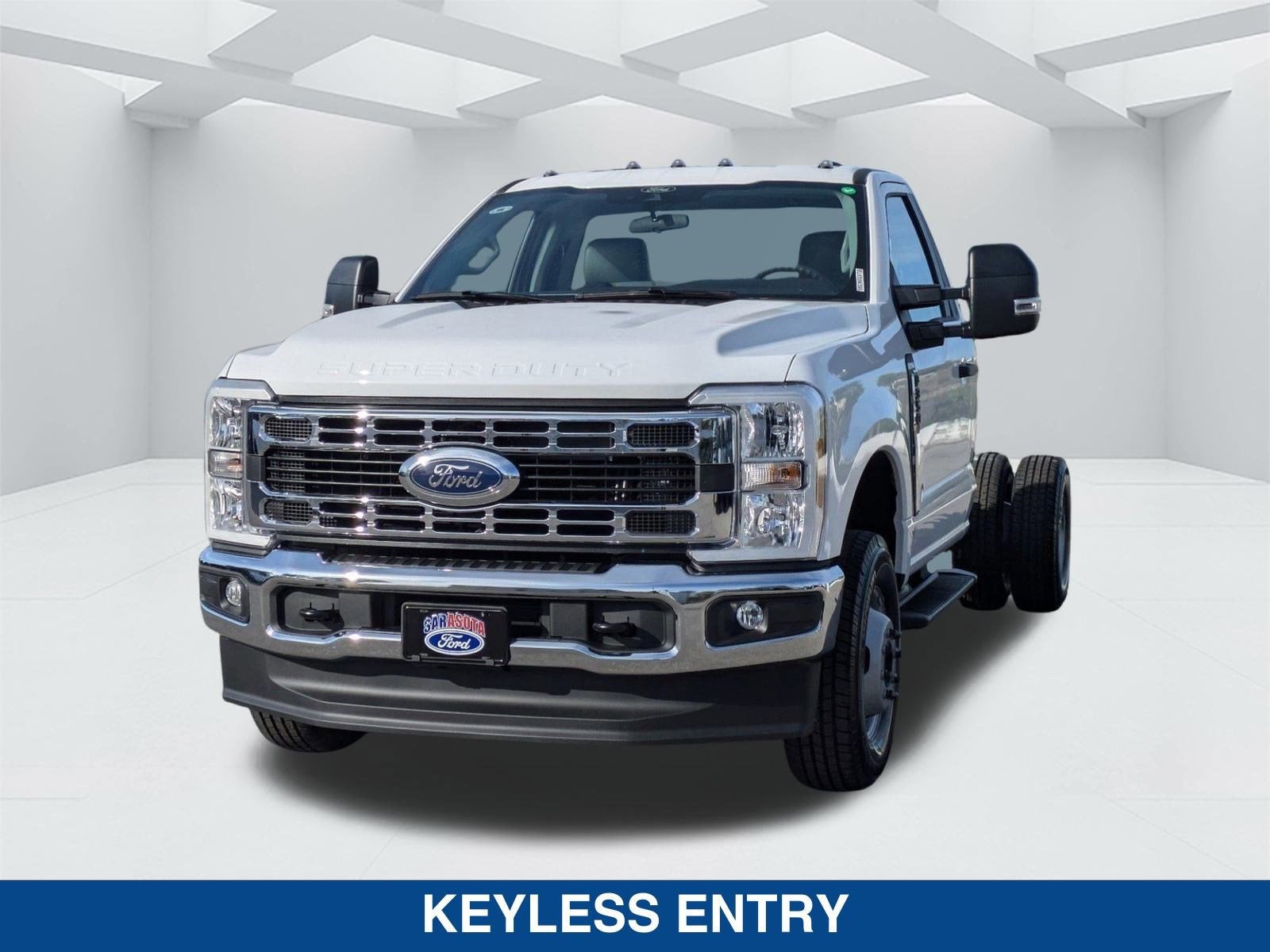 2025 Ford Super Duty F-350 DRW XL