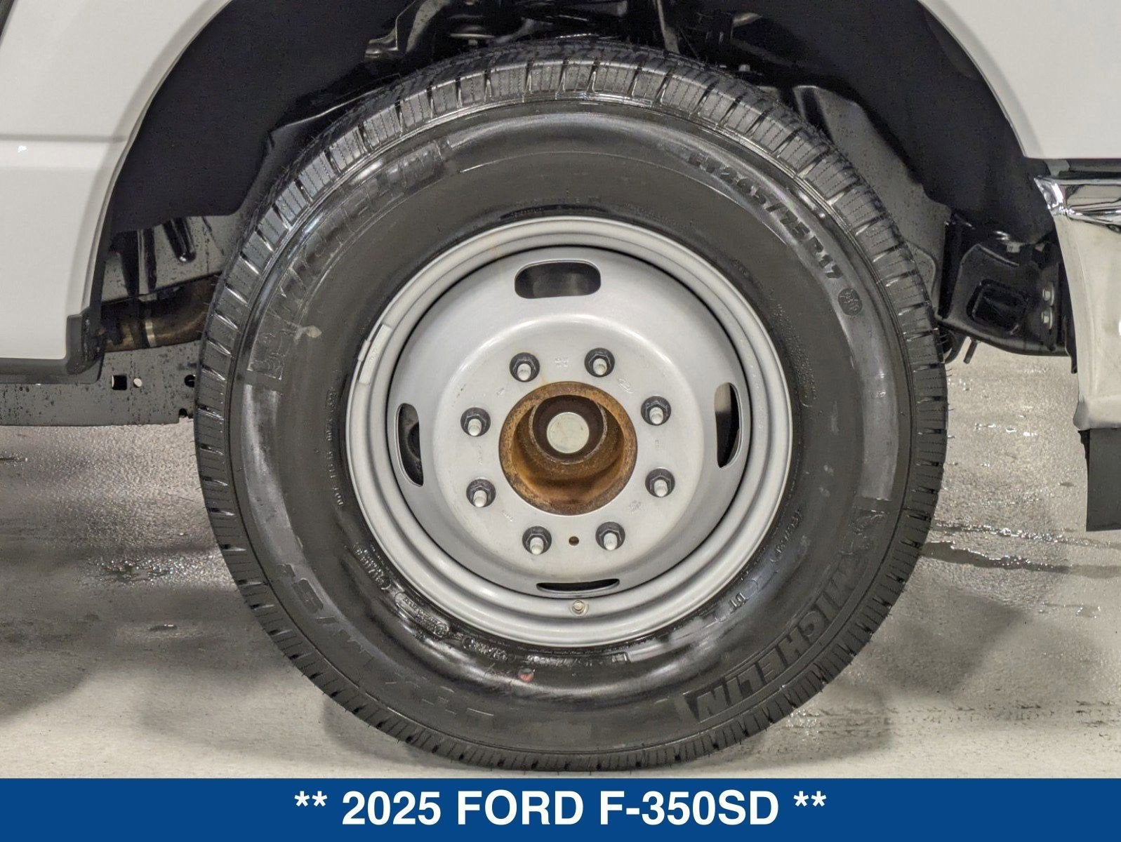 2025 Ford Super Duty F-350 DRW XL