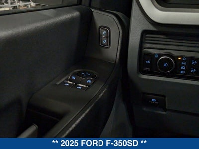 2025 Ford Super Duty F-350 DRW XL