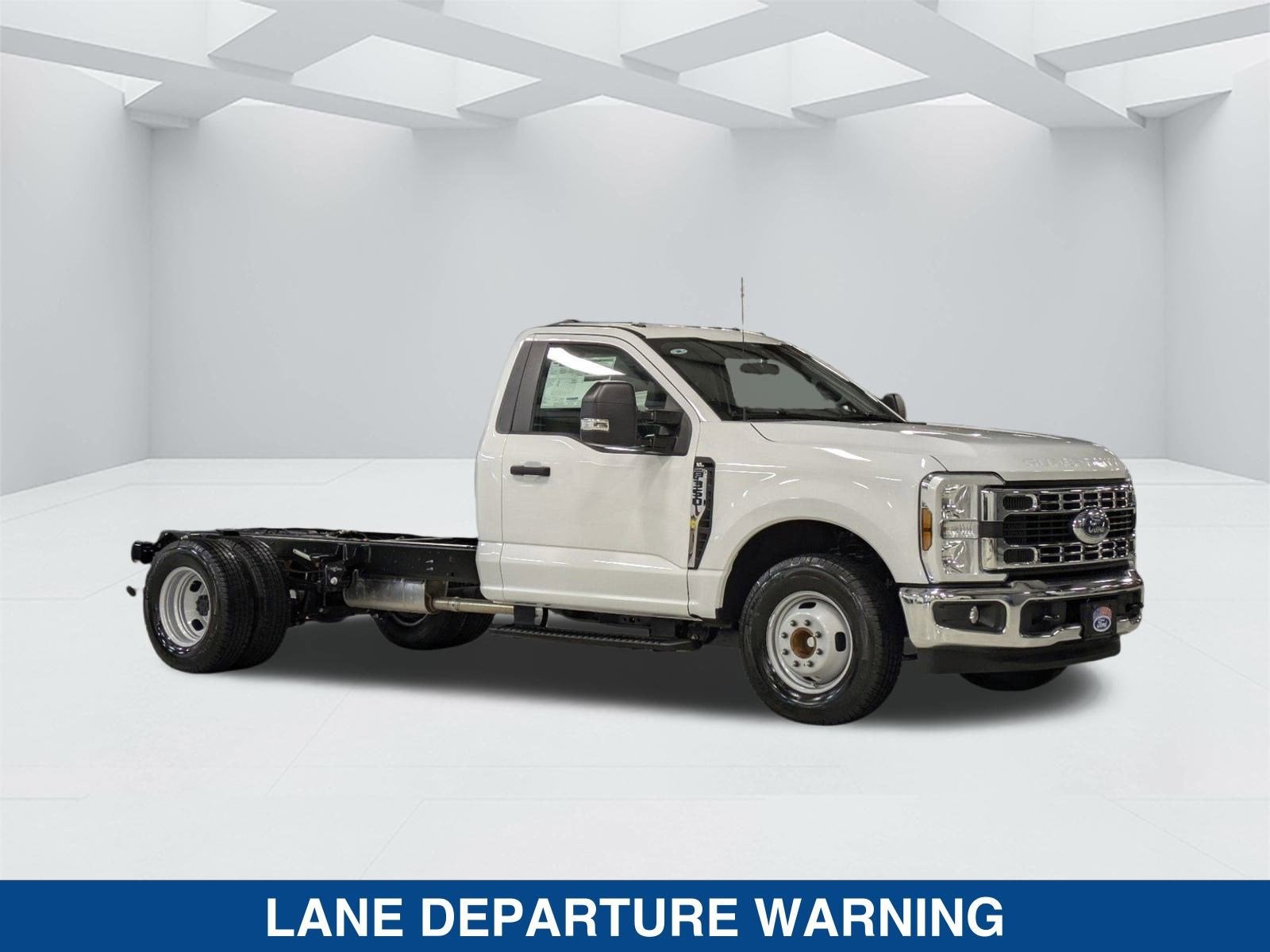 2025 Ford Super Duty F-350 DRW XL