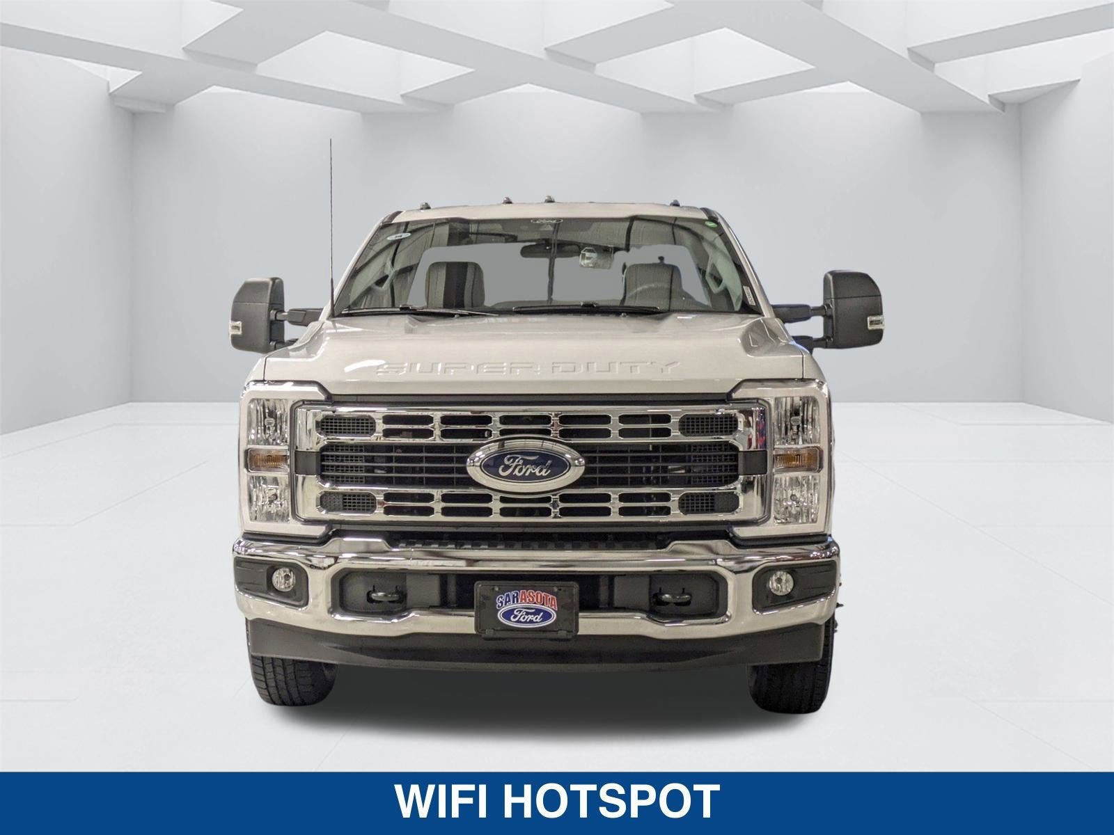 2025 Ford Super Duty F-350 DRW XL
