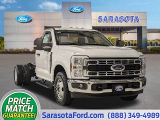 2025 Ford Super Duty F-350 DRW XL