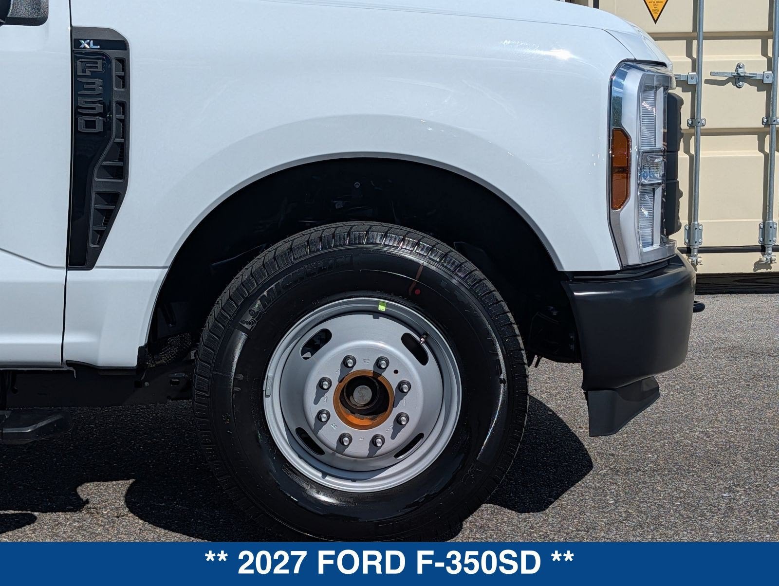 2027 Ford F-350SD XL