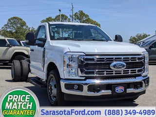 2025 Ford Super Duty F-350 DRW XL