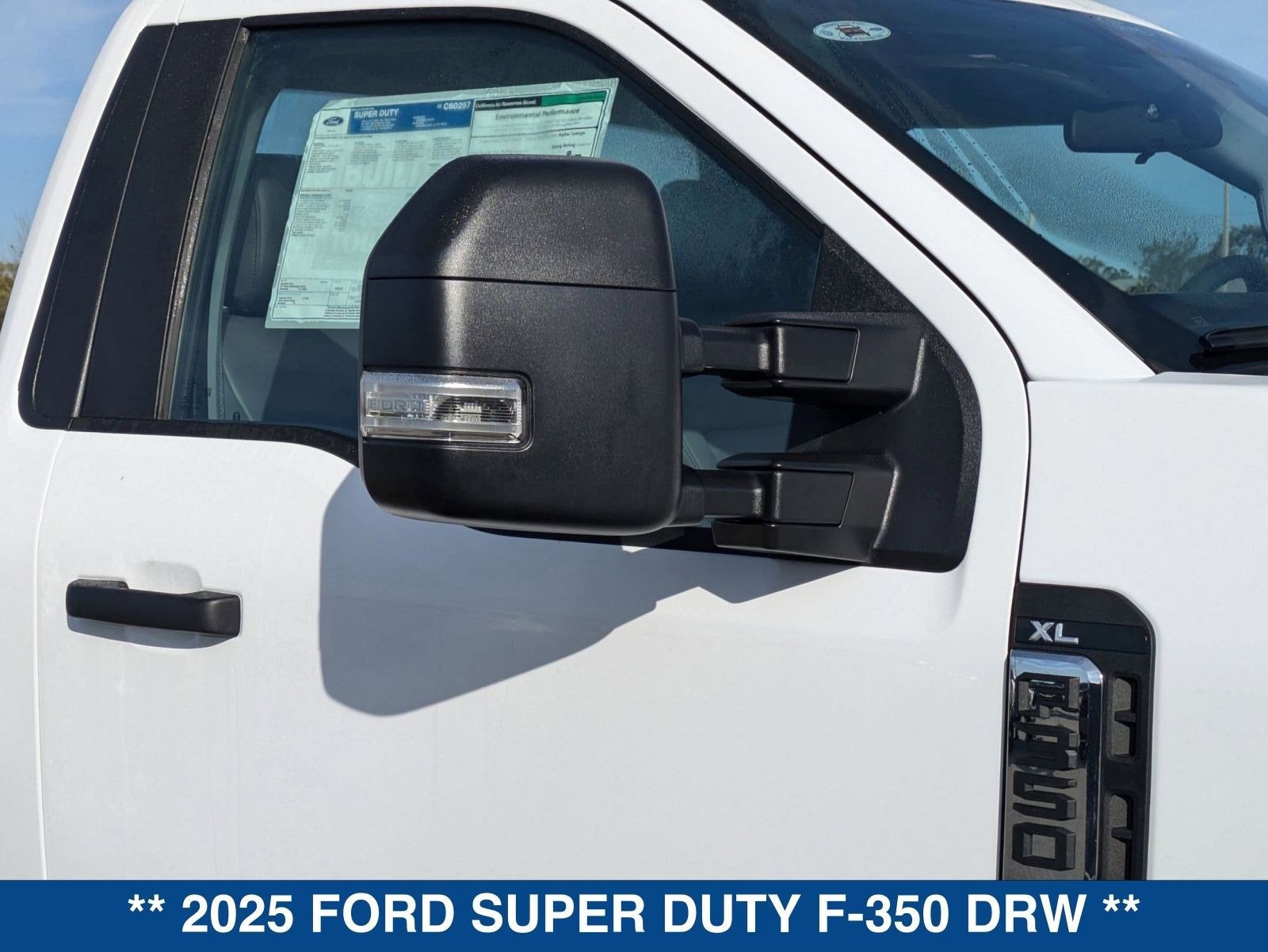 2025 Ford Super Duty F-350 DRW XL