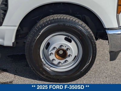 2025 Ford Super Duty F-350 DRW XL