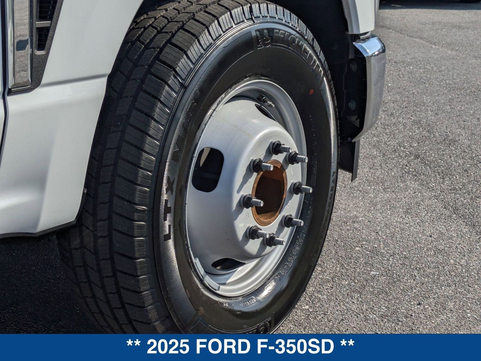2025 Ford Super Duty F-350 DRW XL