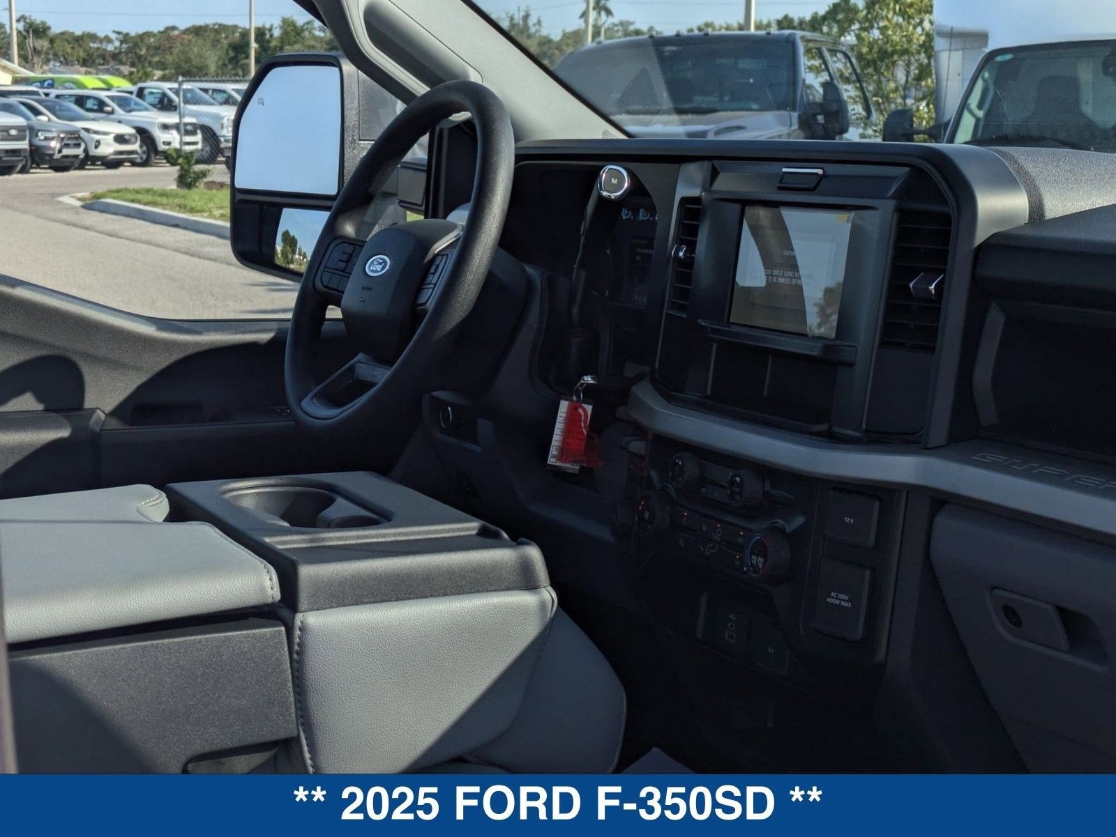 2025 Ford Super Duty F-350 DRW XL