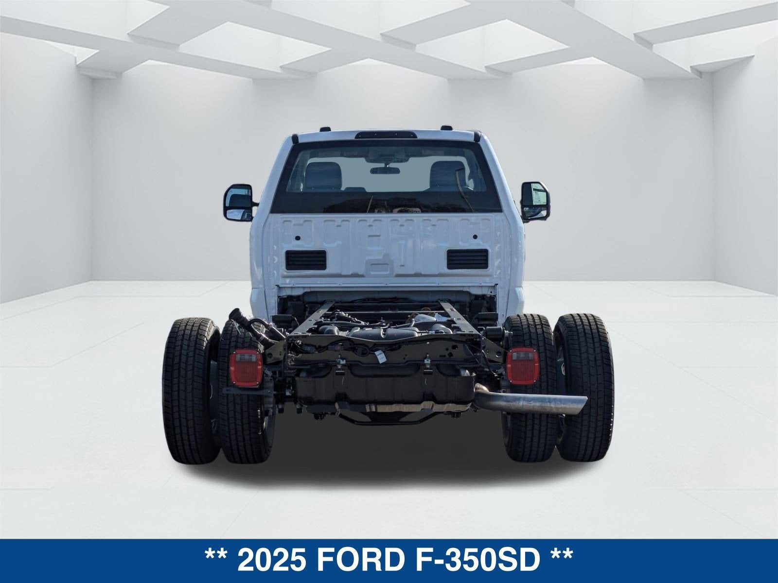 2025 Ford Super Duty F-350 DRW XL
