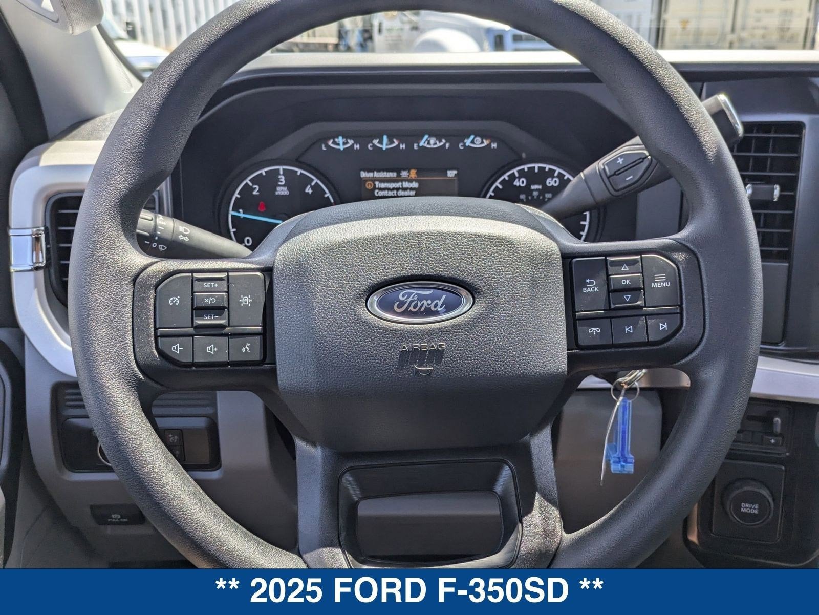 2025 Ford Super Duty F-350 DRW XL