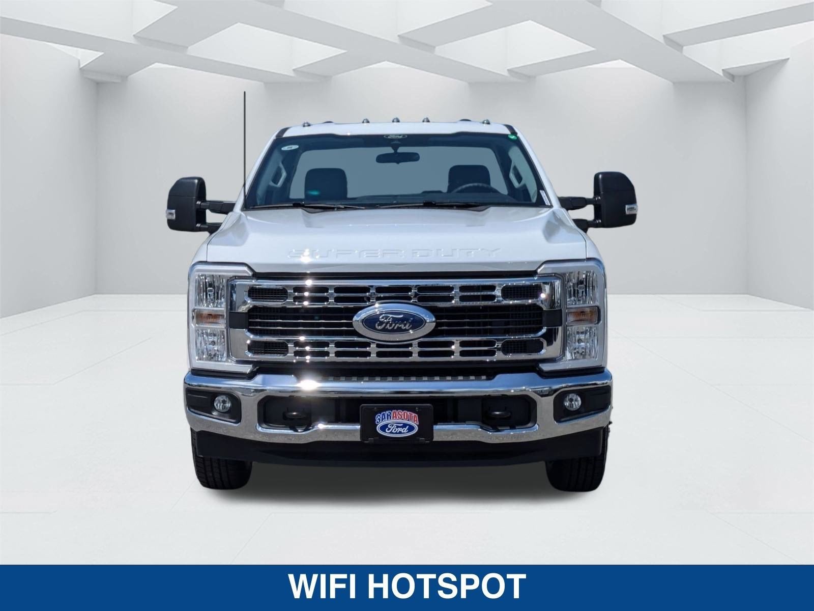 2025 Ford Super Duty F-350 DRW XL